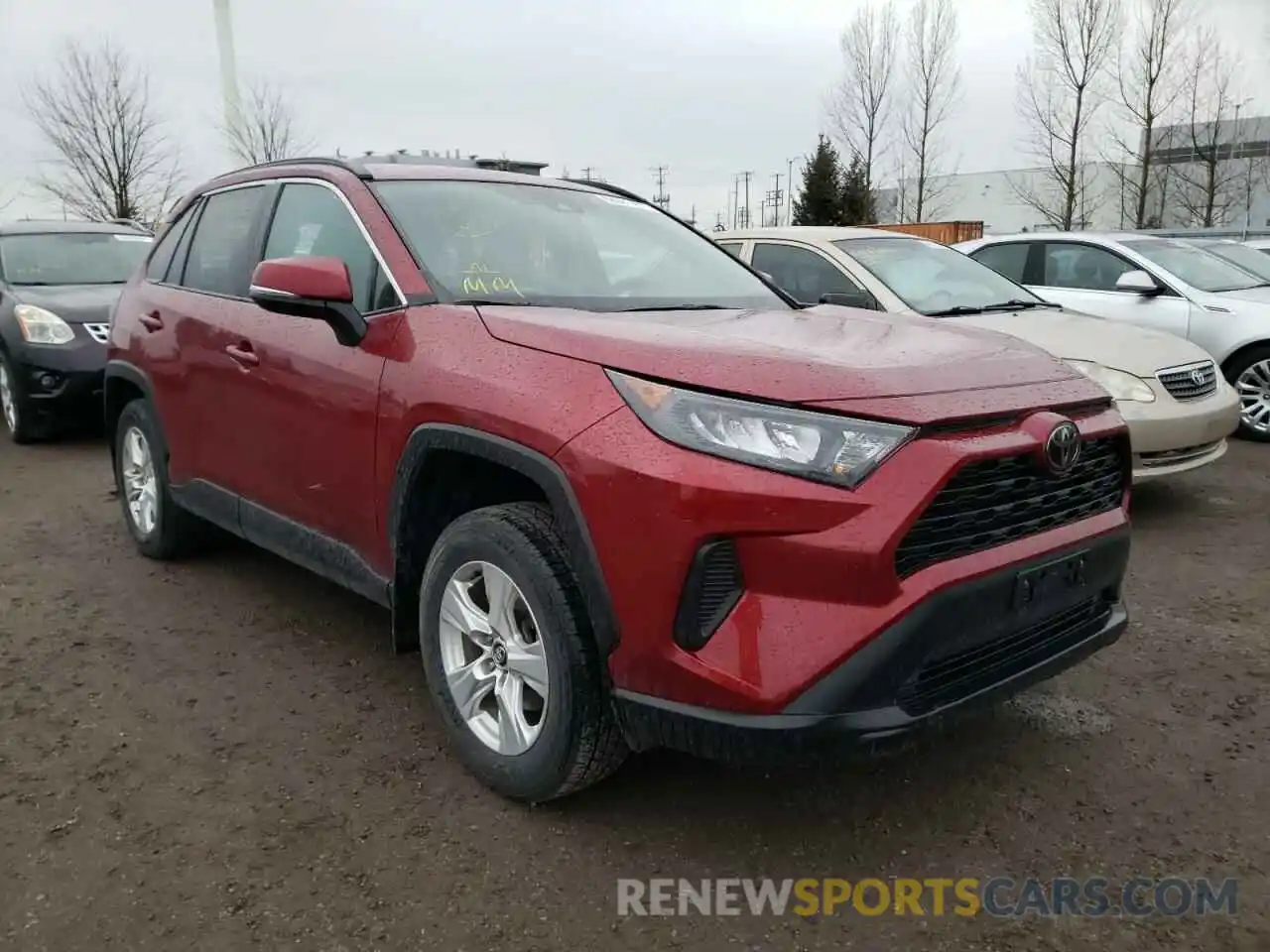 1 Photograph of a damaged car 2T3B1RFV8KC007906 TOYOTA RAV4 2019