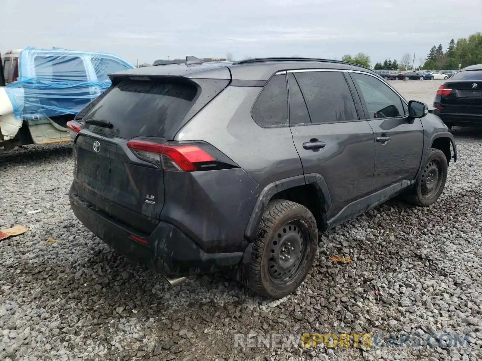 4 Photograph of a damaged car 2T3B1RFV8KC027234 TOYOTA RAV4 2019