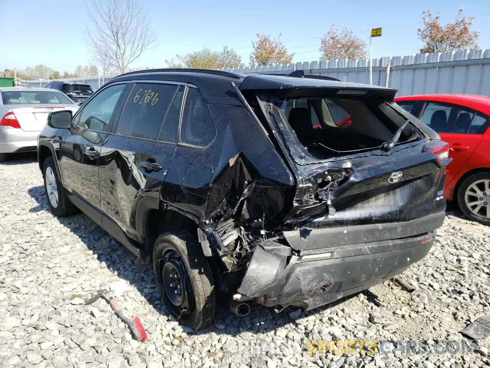 3 Photograph of a damaged car 2T3B1RFV8KW011615 TOYOTA RAV4 2019