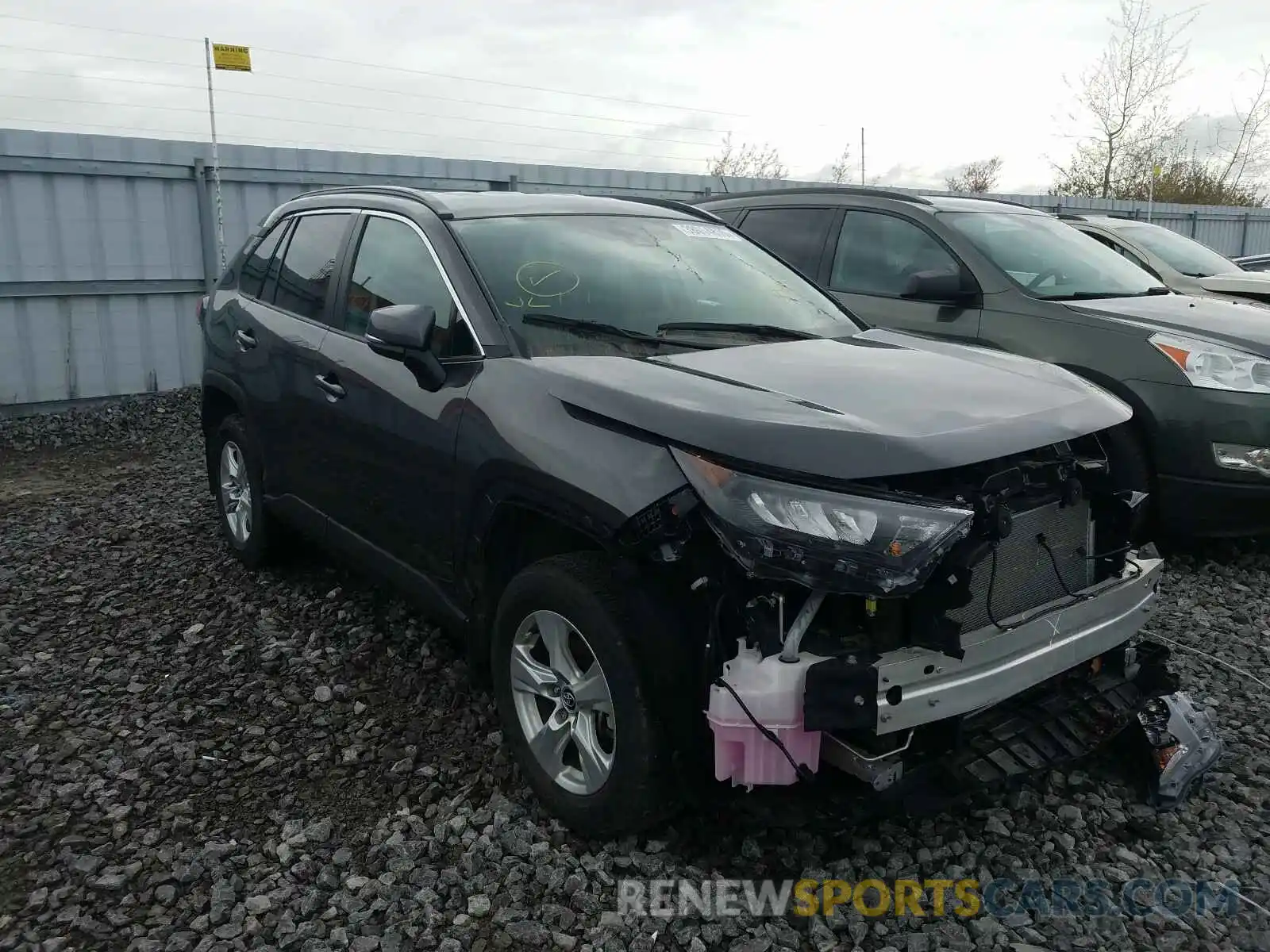 1 Фотография поврежденного автомобиля 2T3B1RFV9KW011669 TOYOTA RAV4 2019