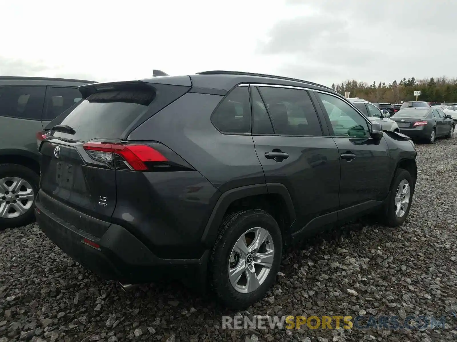 4 Photograph of a damaged car 2T3B1RFV9KW011669 TOYOTA RAV4 2019