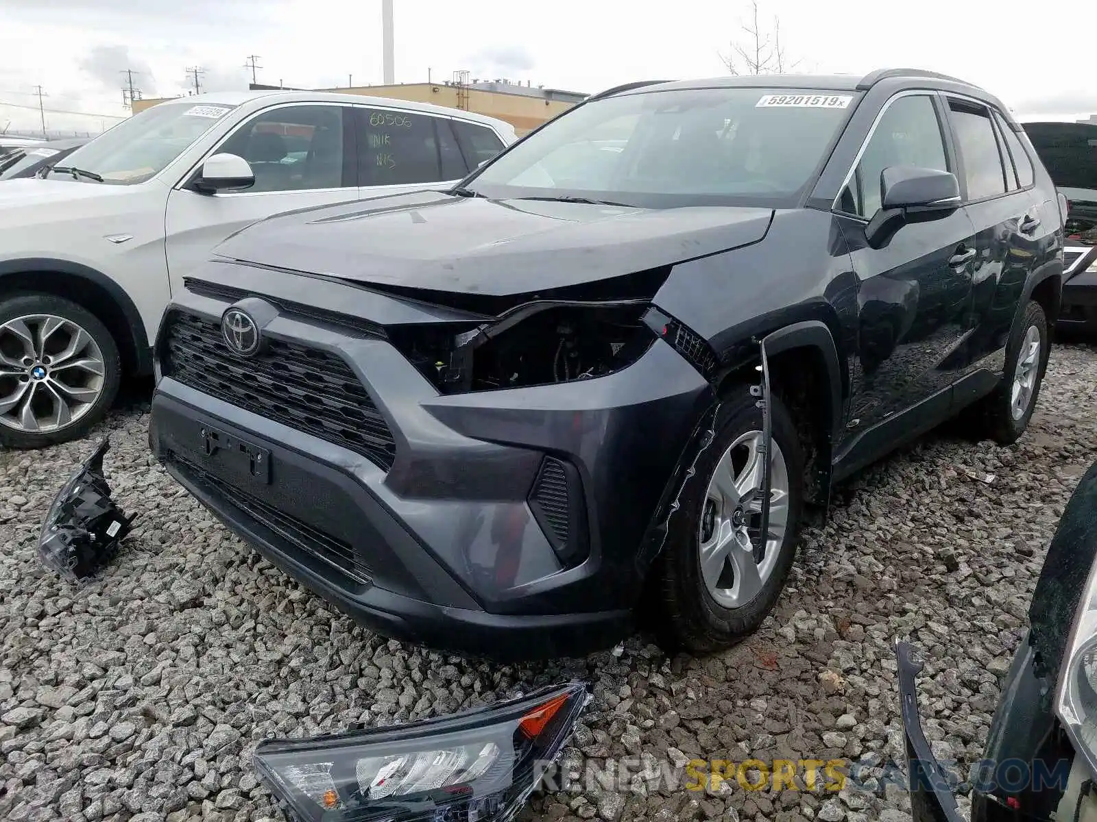 2 Фотография поврежденного автомобиля 2T3B1RFVXKC040745 TOYOTA RAV4 2019