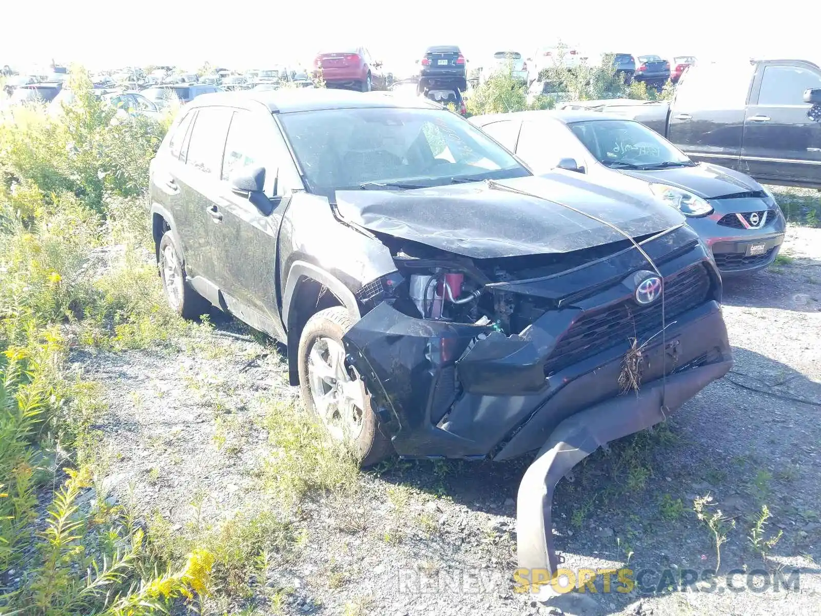 1 Photograph of a damaged car 2T3BWRFV2KW046264 TOYOTA RAV4 2019