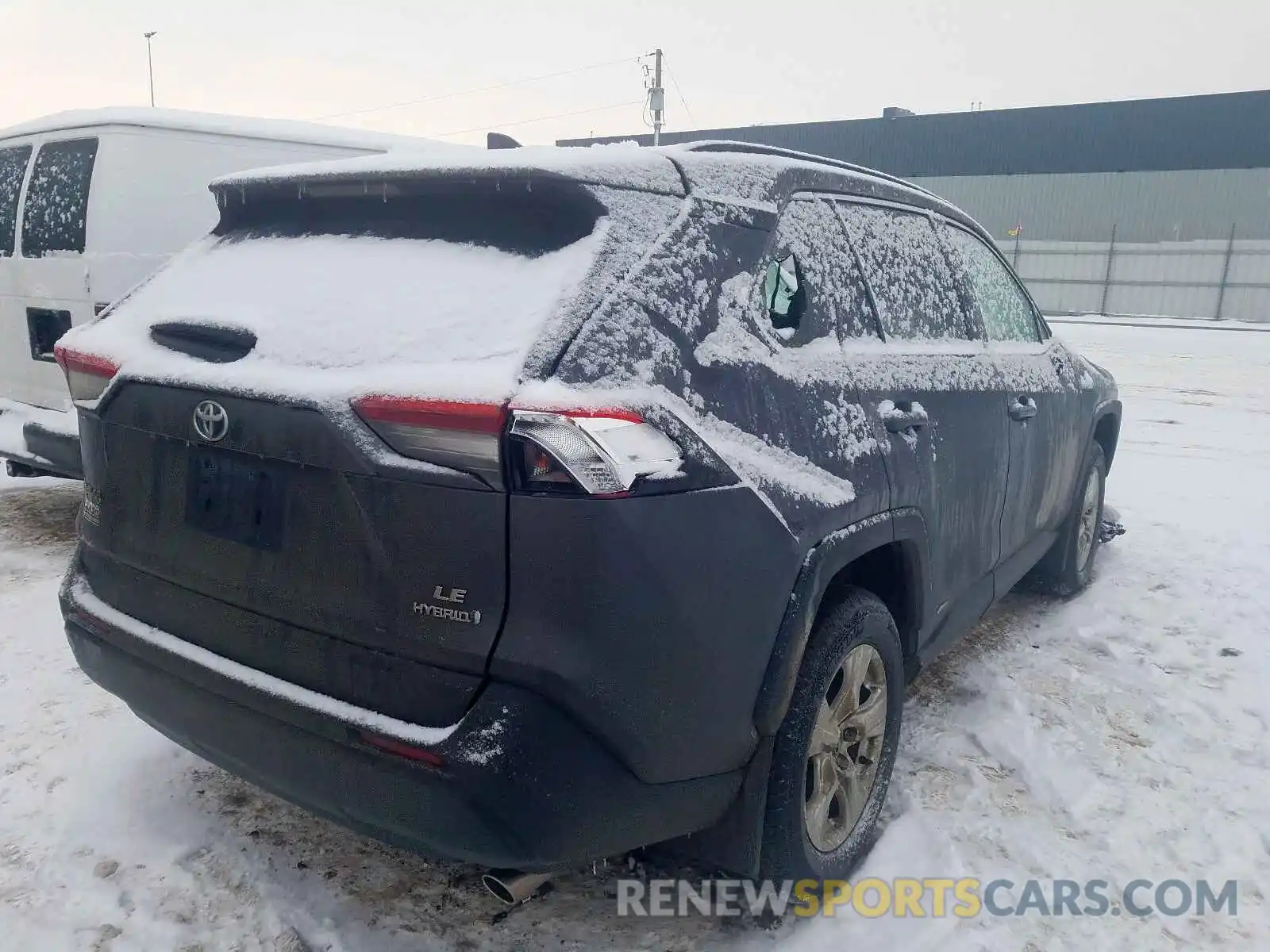 4 Photograph of a damaged car 2T3BWRFV4KW001469 TOYOTA RAV4 2019