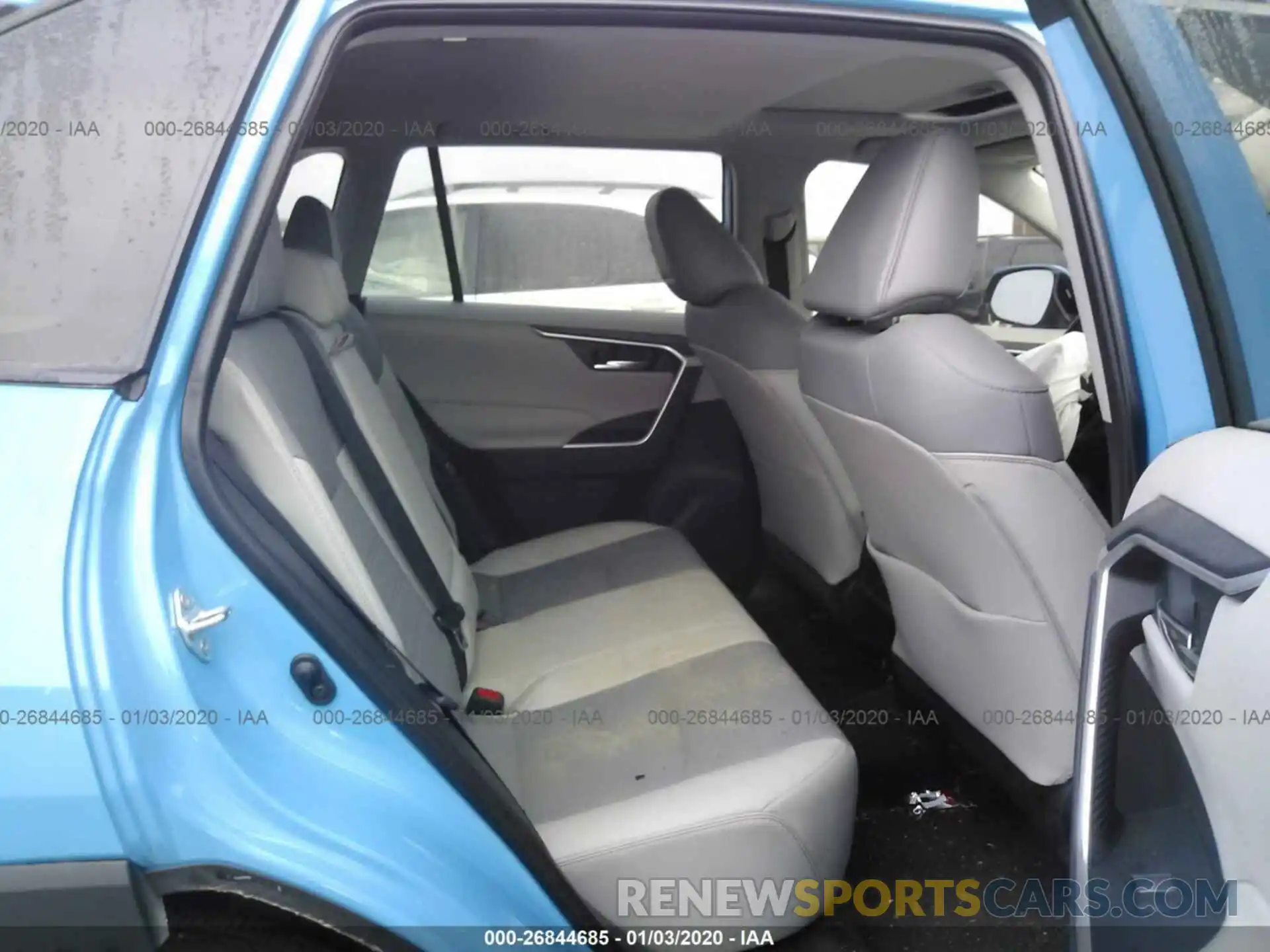 8 Фотография поврежденного автомобиля 2T3C1RFV0KC020637 TOYOTA RAV4 2019