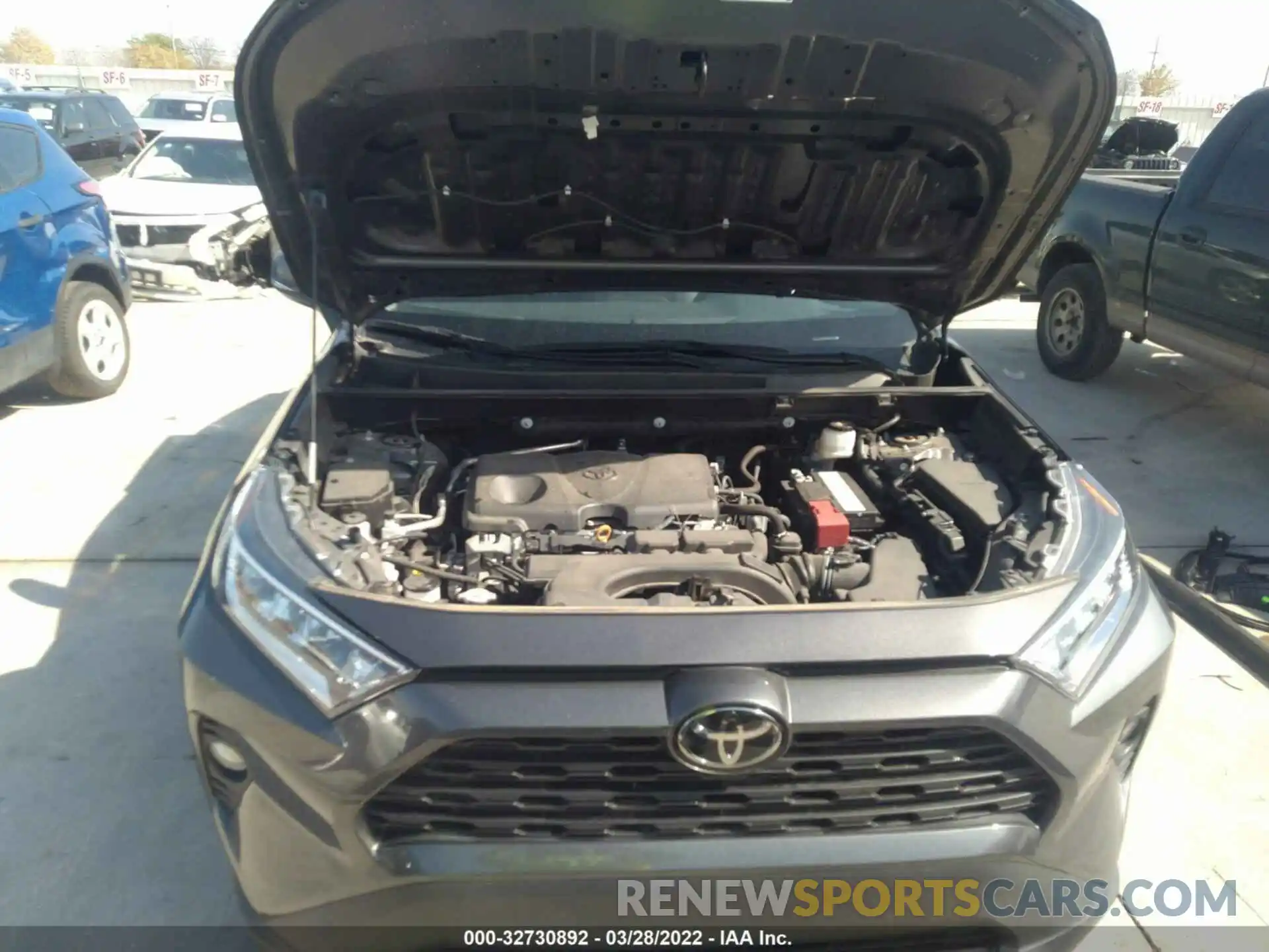 10 Фотография поврежденного автомобиля 2T3C1RFV0KW023424 TOYOTA RAV4 2019