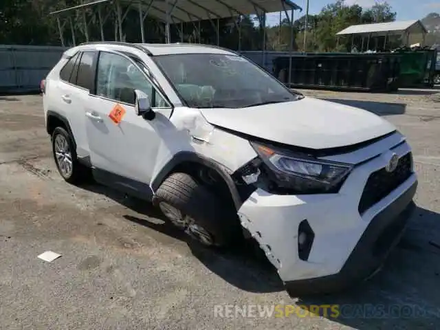 1 Photograph of a damaged car 2T3C1RFV0KW024976 TOYOTA RAV4 2019