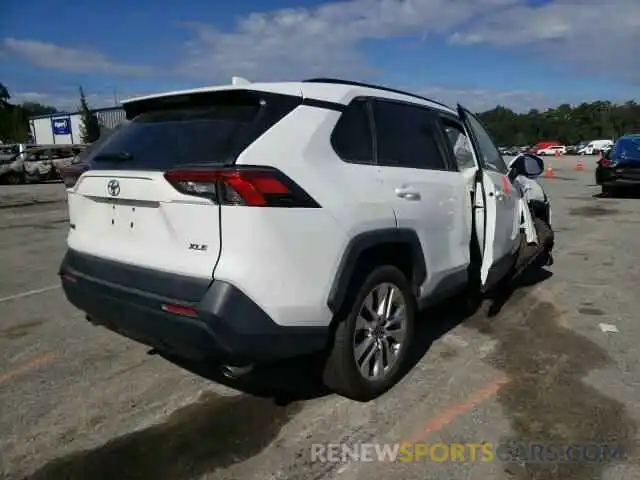 4 Photograph of a damaged car 2T3C1RFV0KW024976 TOYOTA RAV4 2019