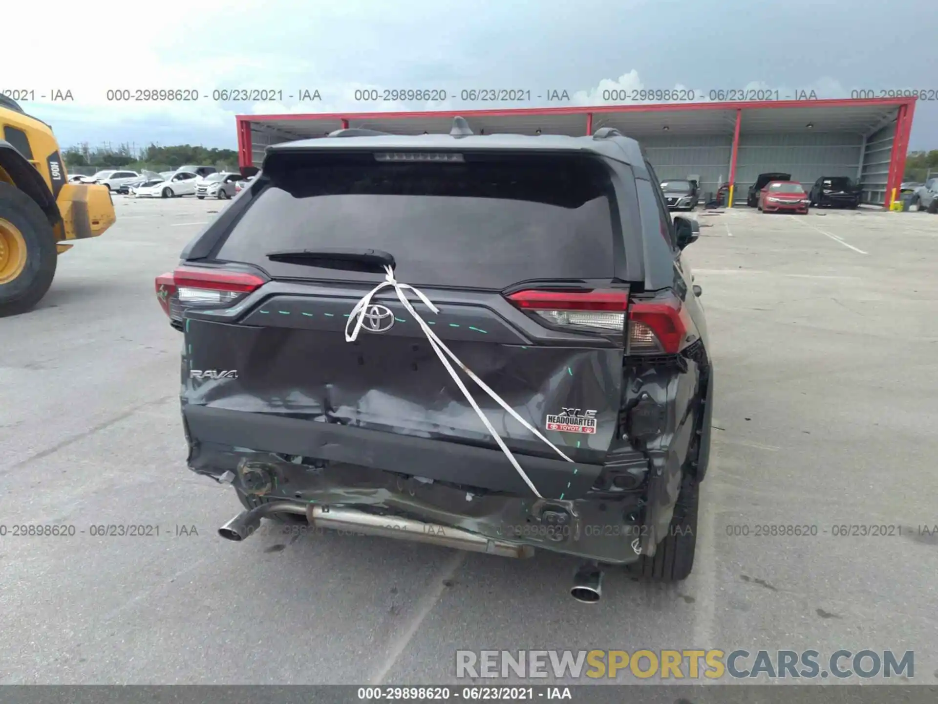 6 Photograph of a damaged car 2T3C1RFV0KW025612 TOYOTA RAV4 2019