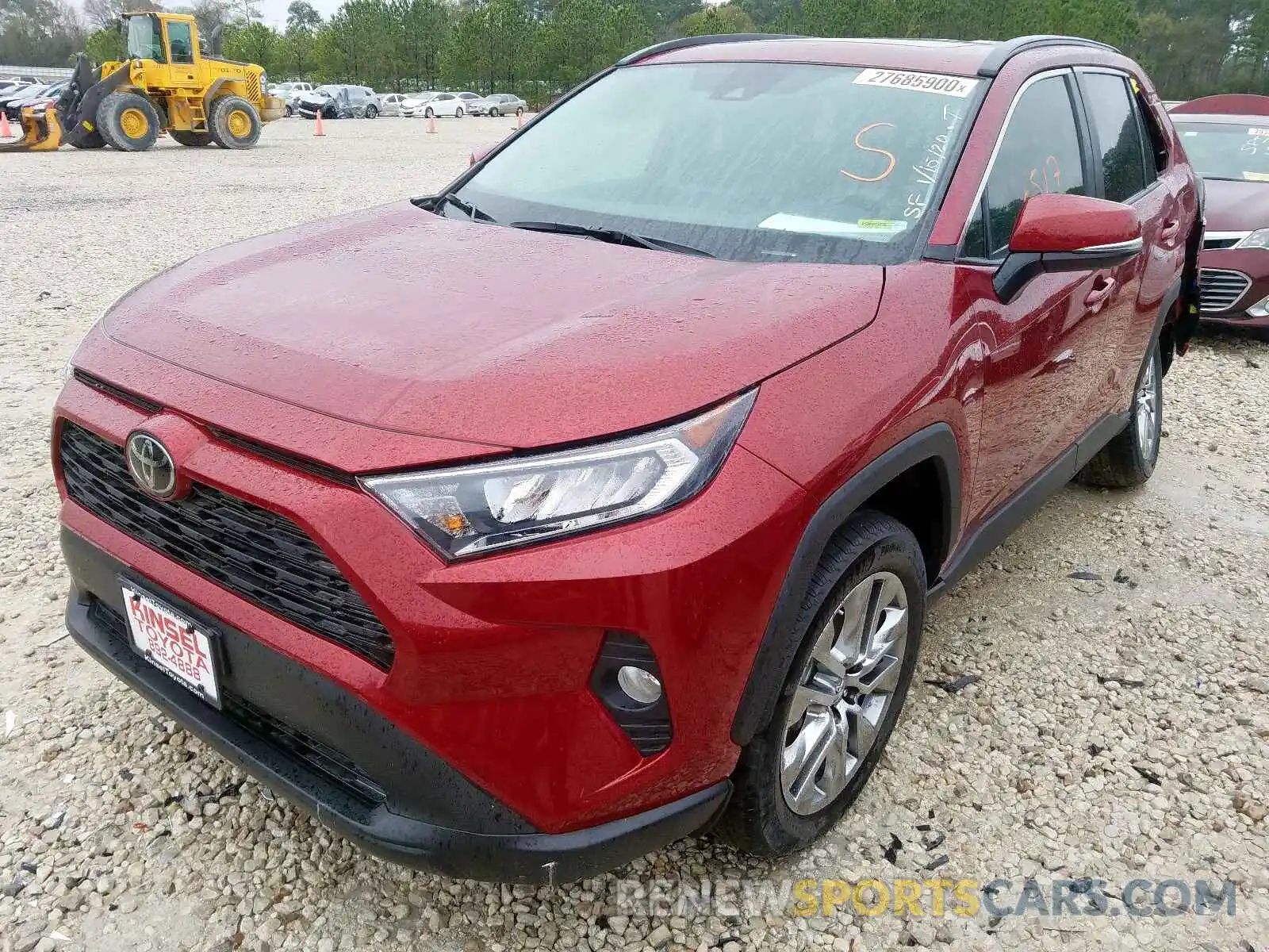 2 Фотография поврежденного автомобиля 2T3C1RFV0KW052289 TOYOTA RAV4 2019