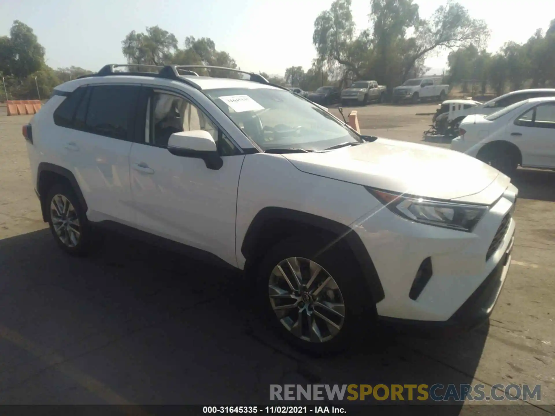 1 Photograph of a damaged car 2T3C1RFV1KC001644 TOYOTA RAV4 2019