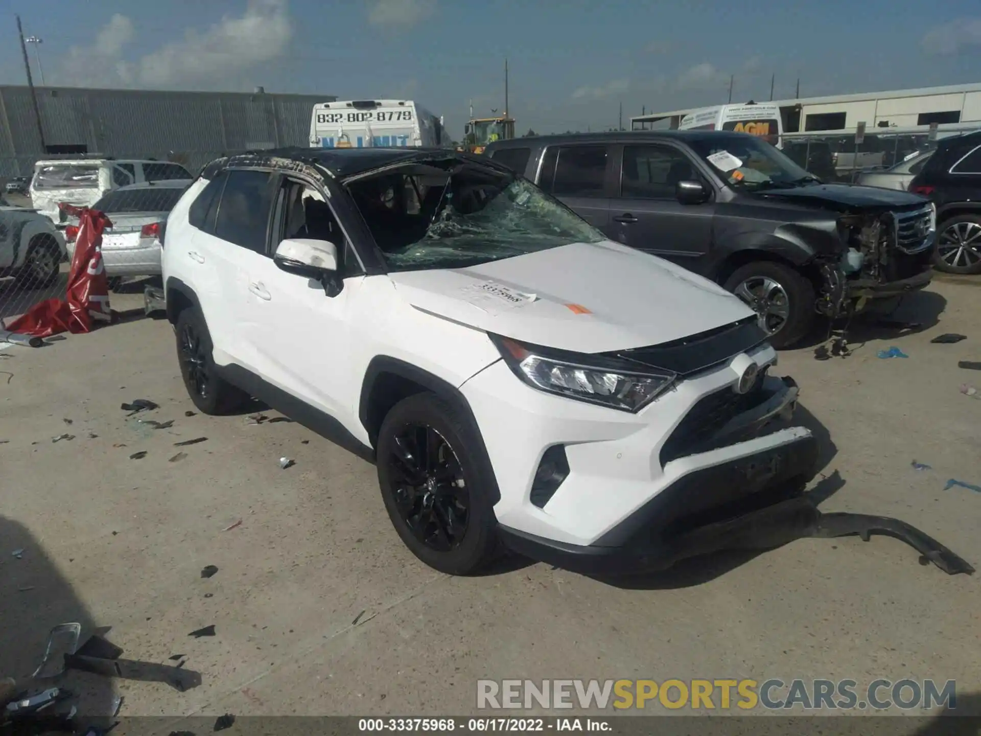 1 Photograph of a damaged car 2T3C1RFV1KC006651 TOYOTA RAV4 2019