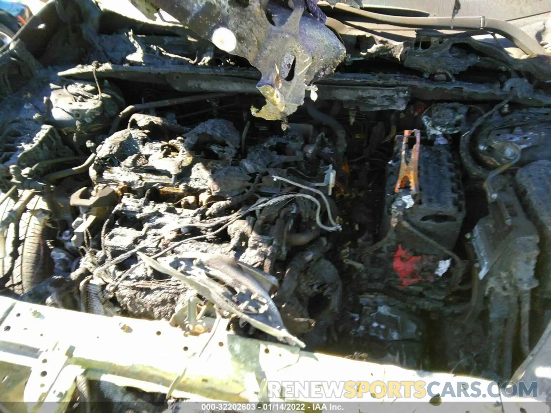 10 Photograph of a damaged car 2T3C1RFV1KC006679 TOYOTA RAV4 2019