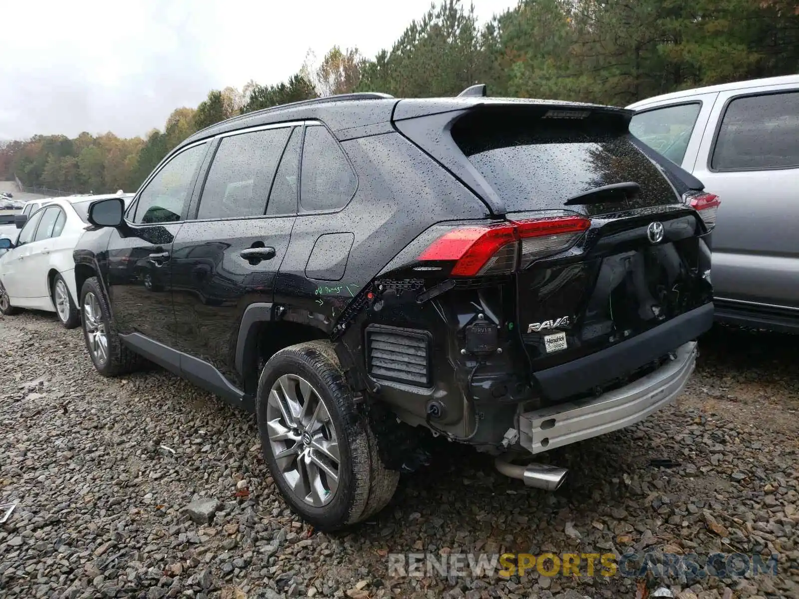 3 Фотография поврежденного автомобиля 2T3C1RFV1KC012563 TOYOTA RAV4 2019