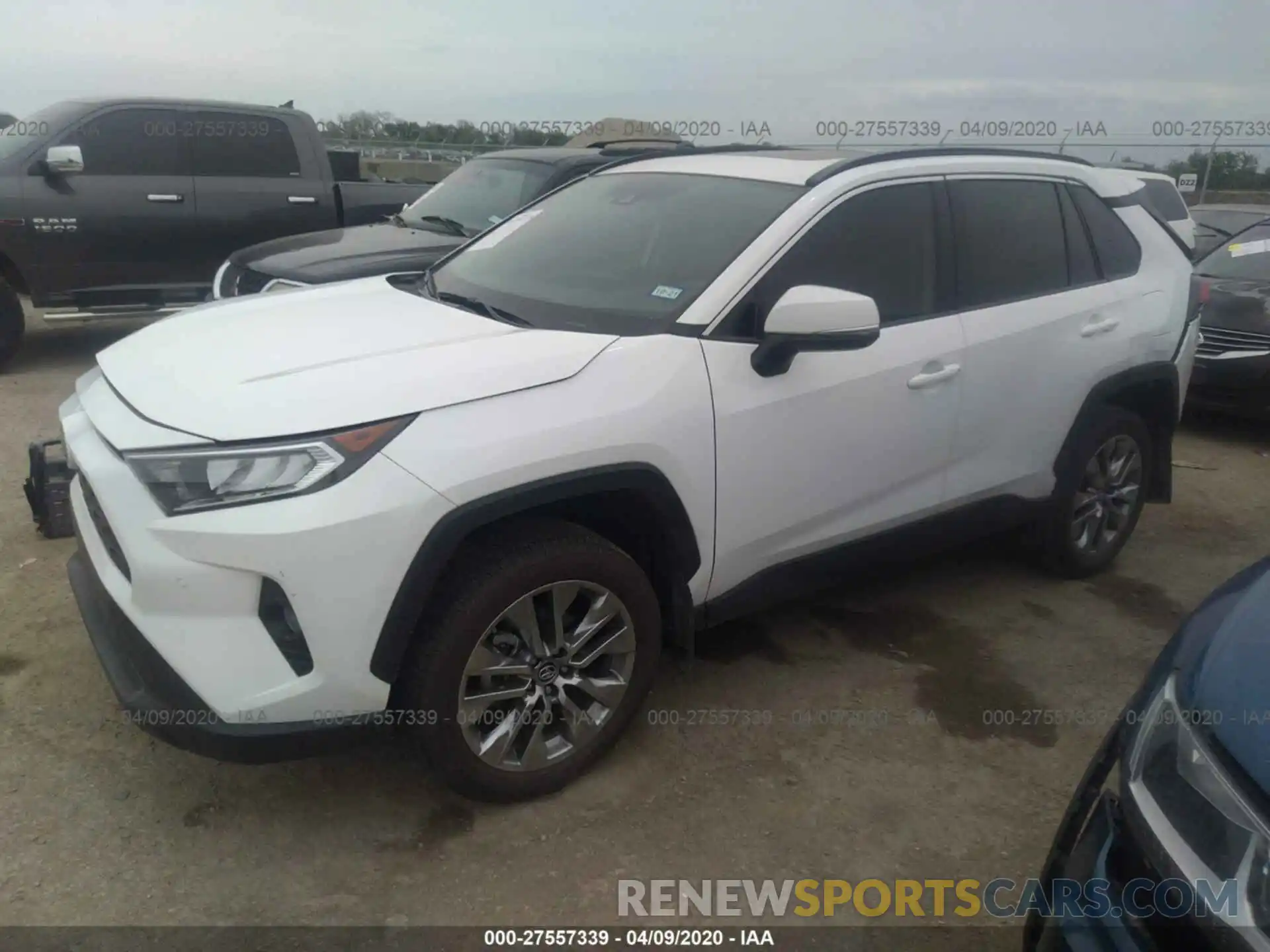 2 Photograph of a damaged car 2T3C1RFV1KC019772 TOYOTA RAV4 2019