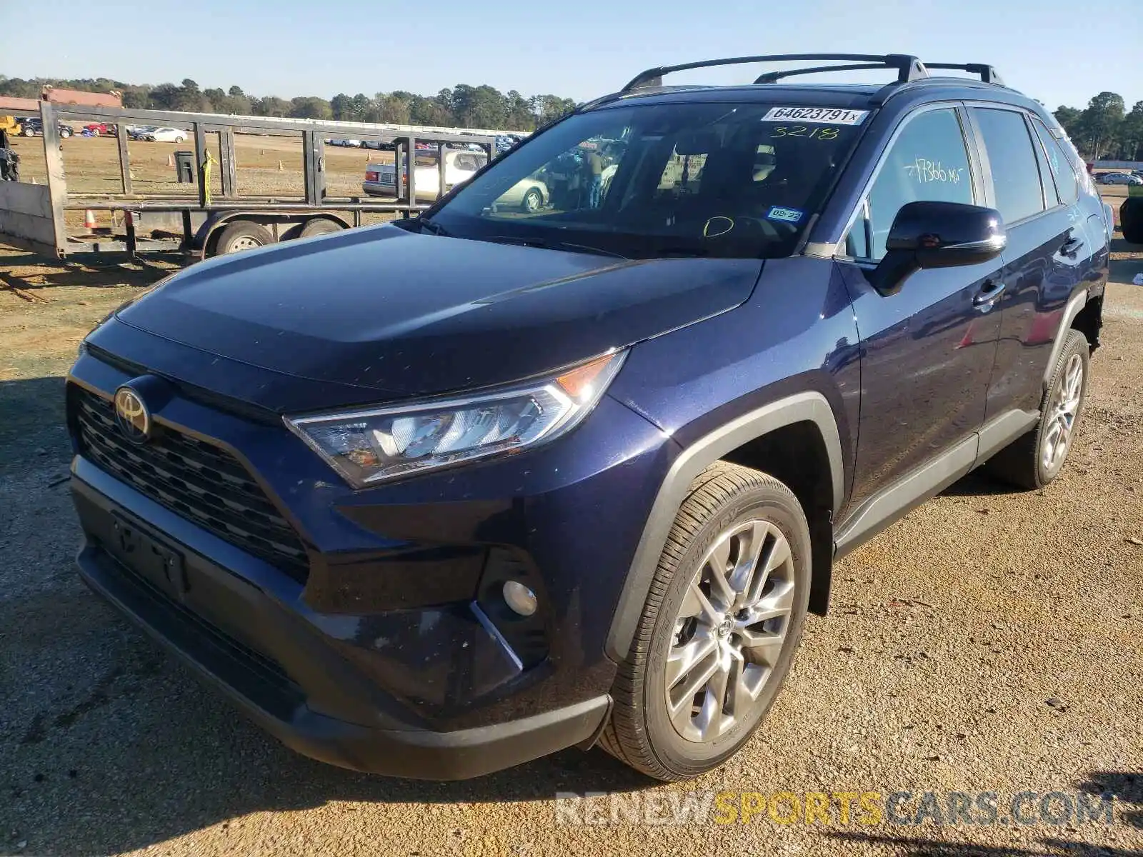 2 Photograph of a damaged car 2T3C1RFV1KC033218 TOYOTA RAV4 2019