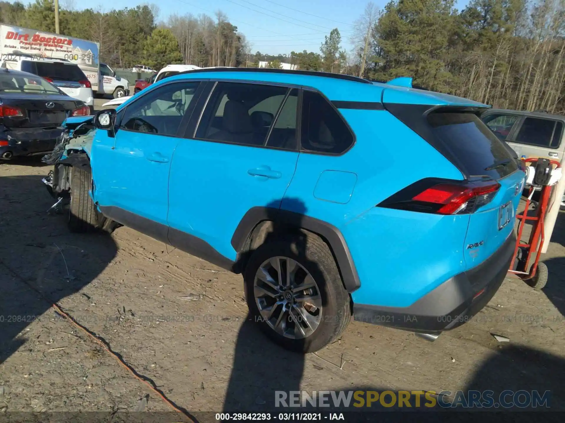 3 Photograph of a damaged car 2T3C1RFV1KW030236 TOYOTA RAV4 2019