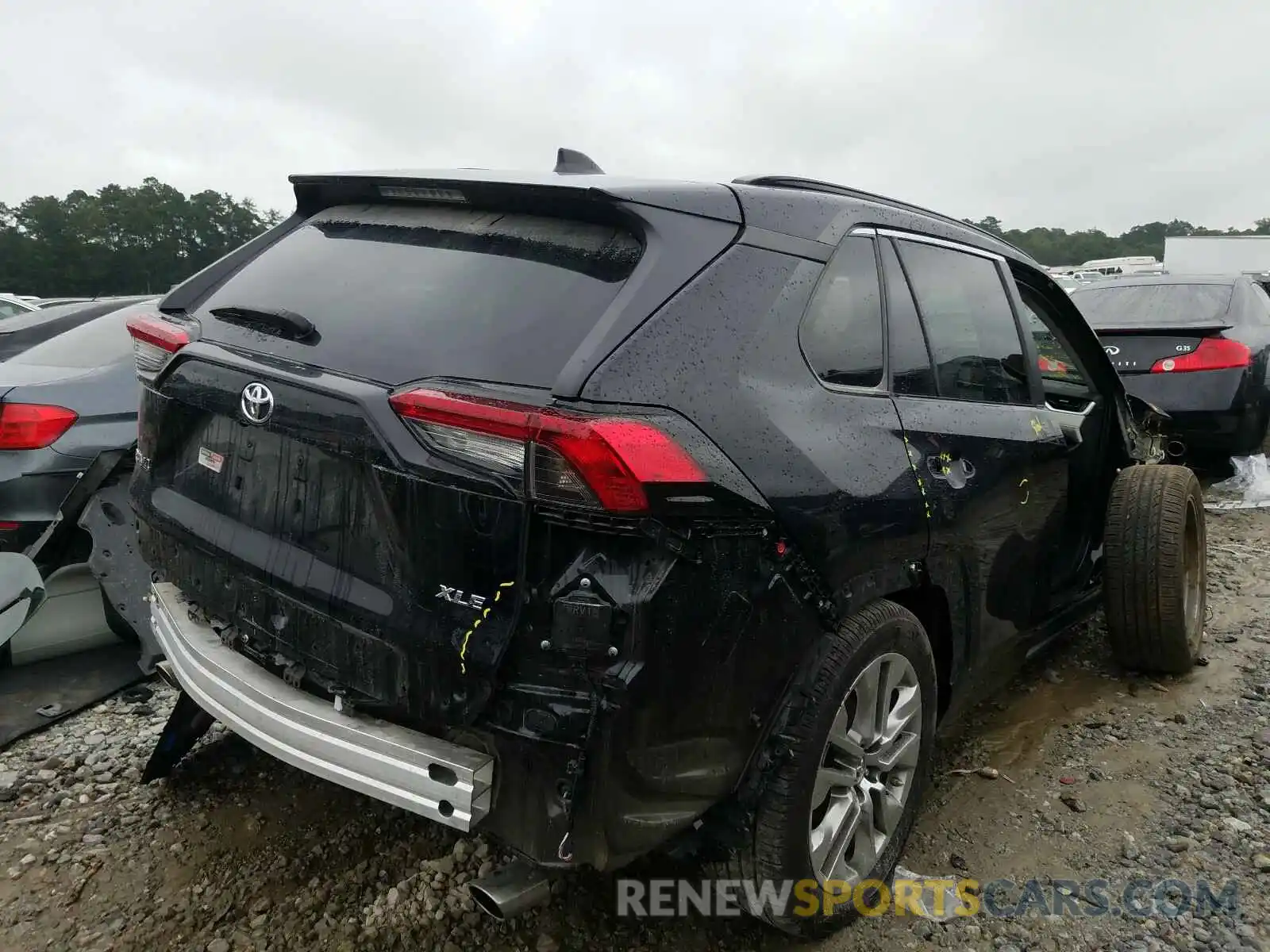 4 Фотография поврежденного автомобиля 2T3C1RFV1KW031662 TOYOTA RAV4 2019