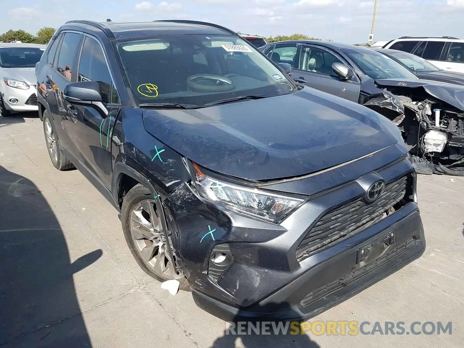 1 Photograph of a damaged car 2T3C1RFV2KC001295 TOYOTA RAV4 2019