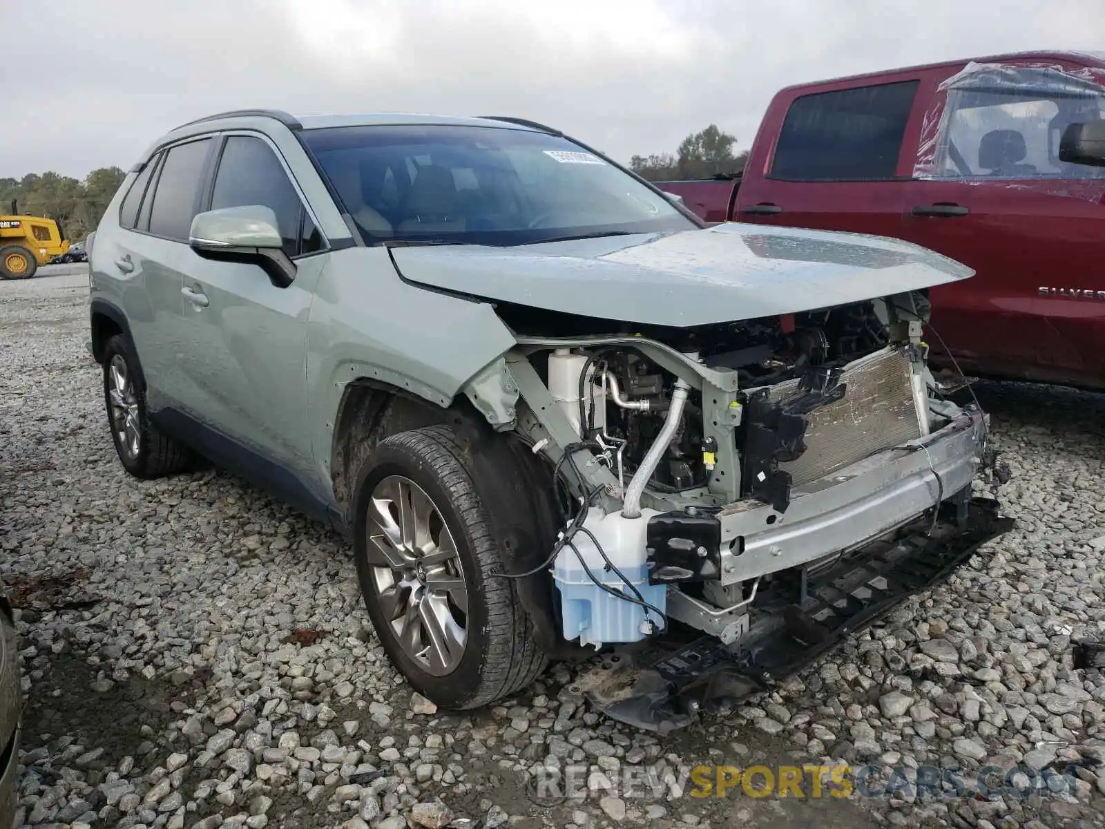 1 Photograph of a damaged car 2T3C1RFV2KW006513 TOYOTA RAV4 2019