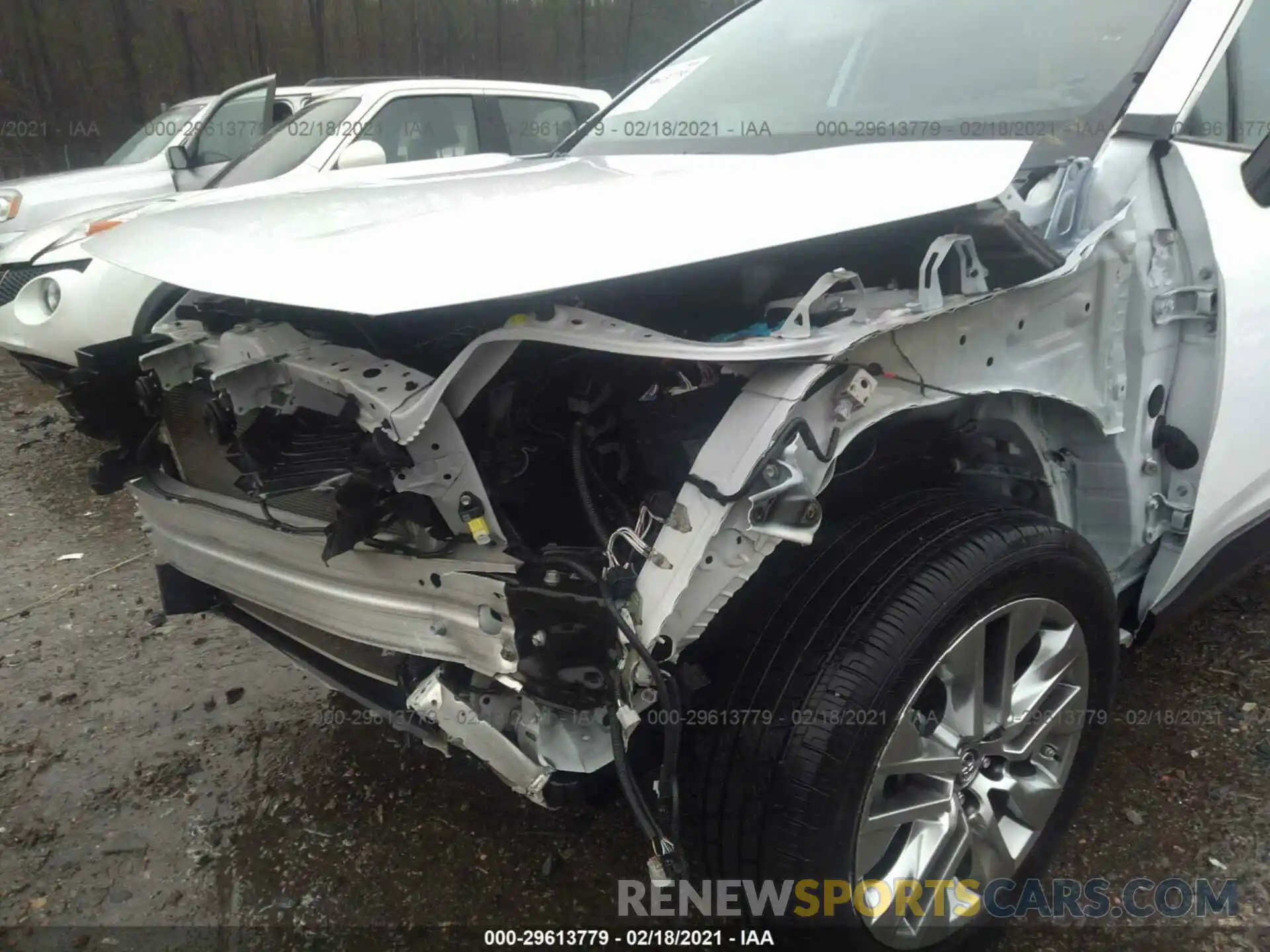 6 Фотография поврежденного автомобиля 2T3C1RFV2KW017995 TOYOTA RAV4 2019