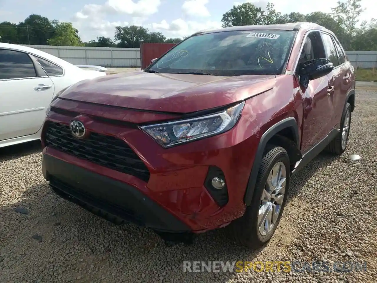 2 Фотография поврежденного автомобиля 2T3C1RFV2KW030777 TOYOTA RAV4 2019