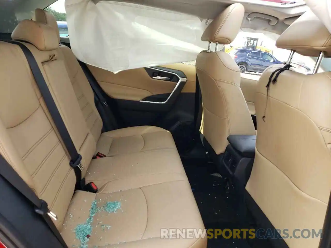 6 Photograph of a damaged car 2T3C1RFV2KW030777 TOYOTA RAV4 2019