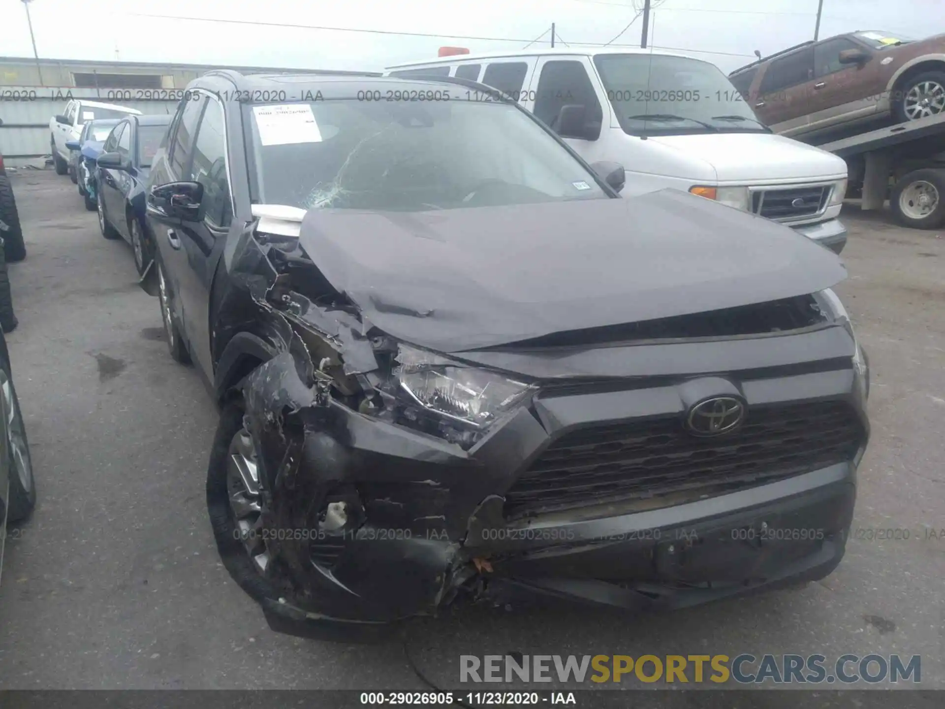 1 Photograph of a damaged car 2T3C1RFV3KC001208 TOYOTA RAV4 2019