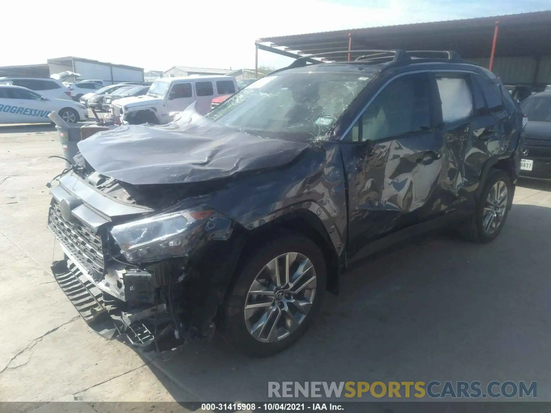 2 Фотография поврежденного автомобиля 2T3C1RFV3KC002732 TOYOTA RAV4 2019