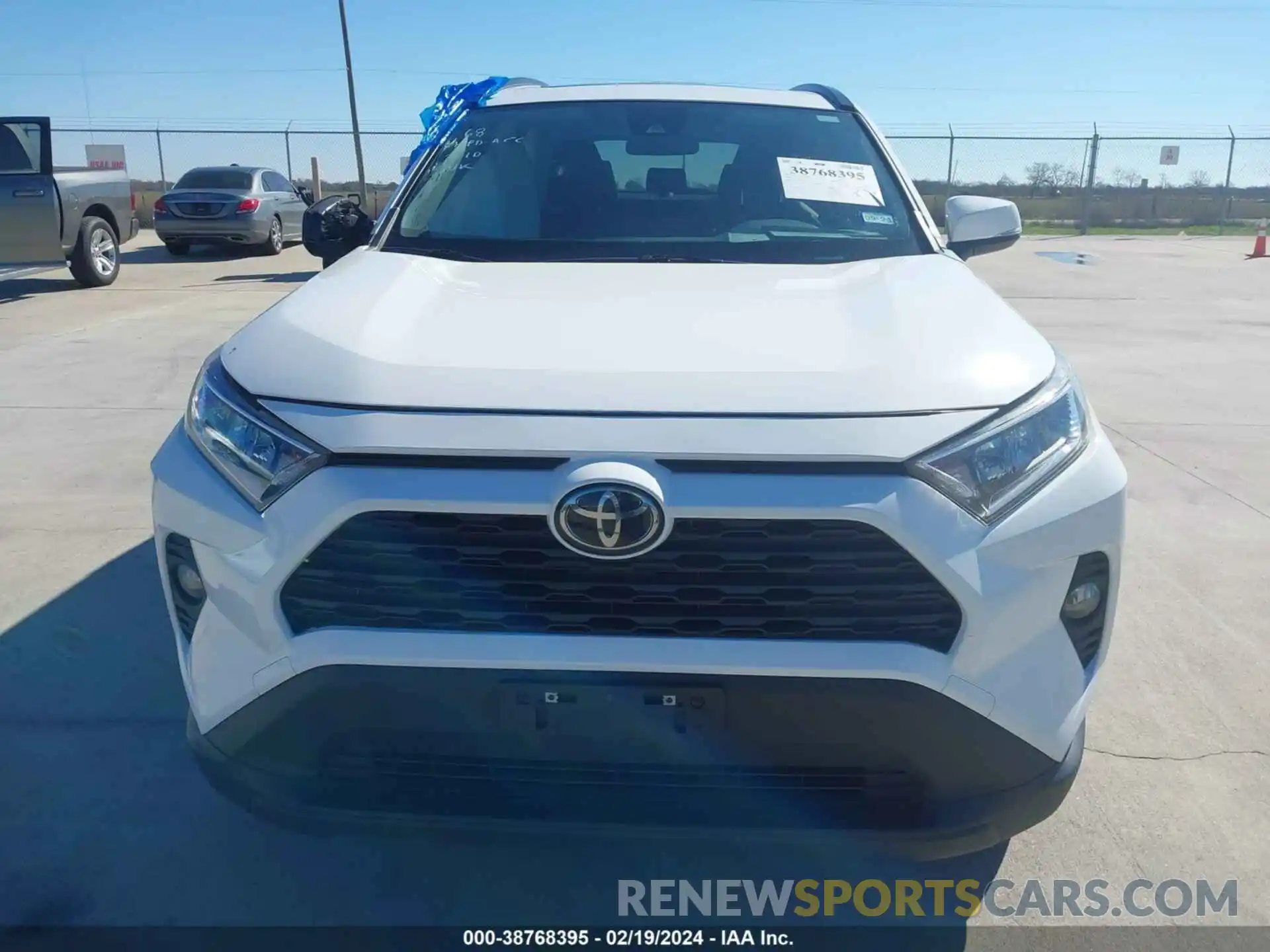 12 Photograph of a damaged car 2T3C1RFV3KC012127 TOYOTA RAV4 2019