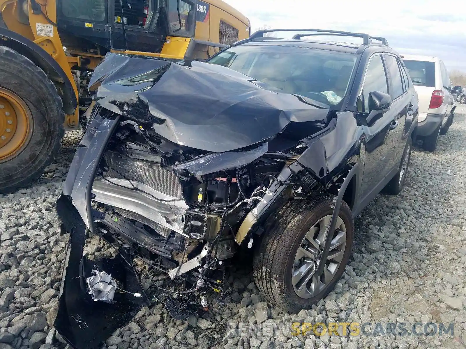 2 Photograph of a damaged car 2T3C1RFV3KC032197 TOYOTA RAV4 2019