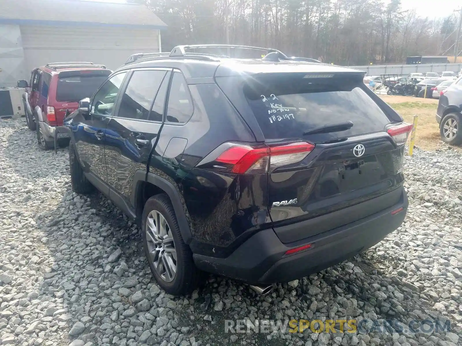 3 Photograph of a damaged car 2T3C1RFV3KC032197 TOYOTA RAV4 2019