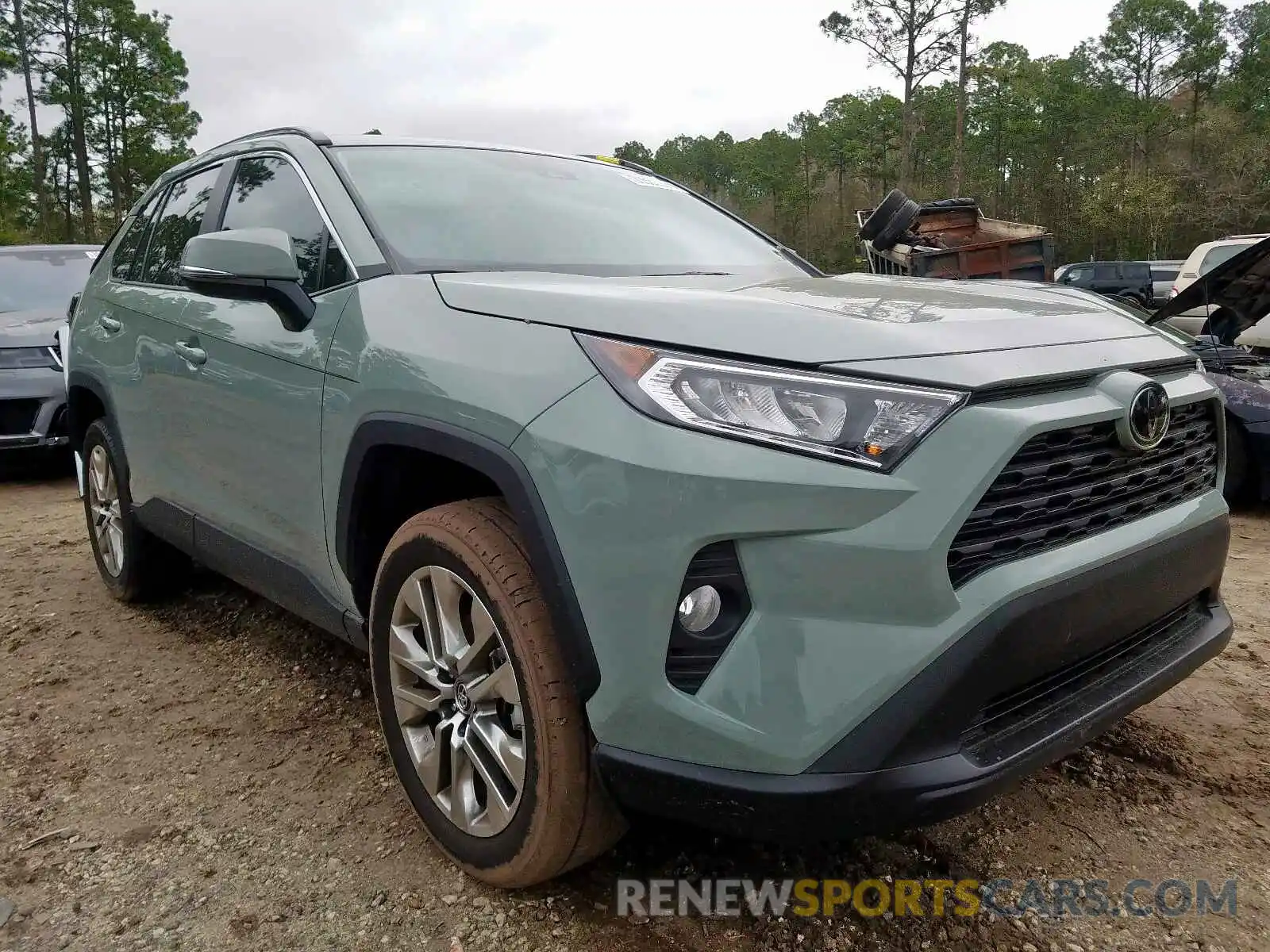 1 Photograph of a damaged car 2T3C1RFV3KW013177 TOYOTA RAV4 2019