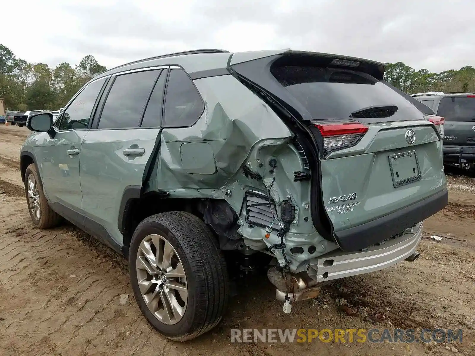 3 Photograph of a damaged car 2T3C1RFV3KW013177 TOYOTA RAV4 2019