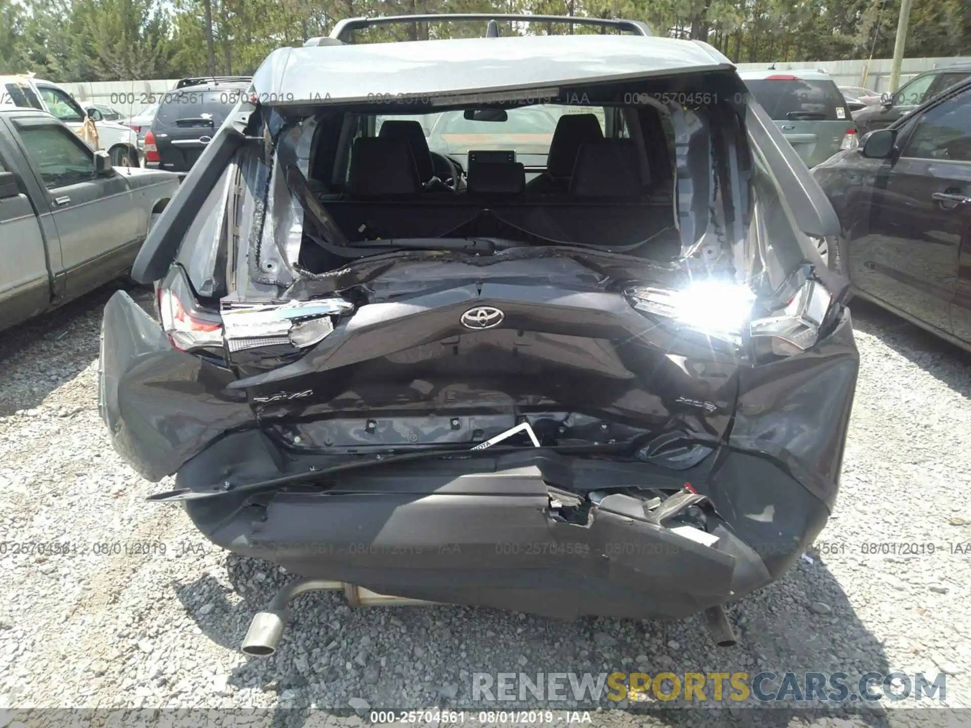 6 Photograph of a damaged car 2T3C1RFV3KW016564 TOYOTA RAV4 2019