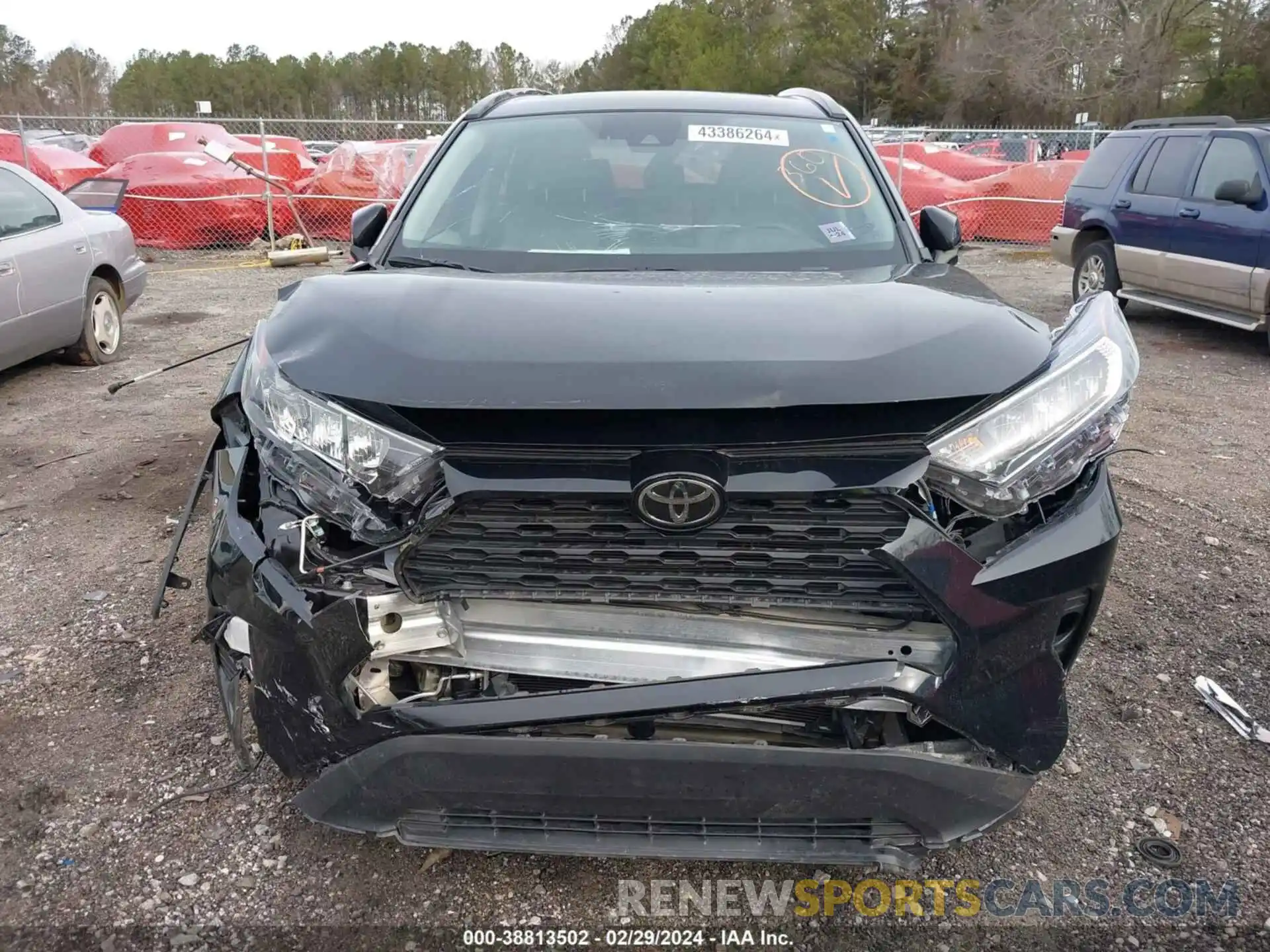 12 Photograph of a damaged car 2T3C1RFV3KW022798 TOYOTA RAV4 2019