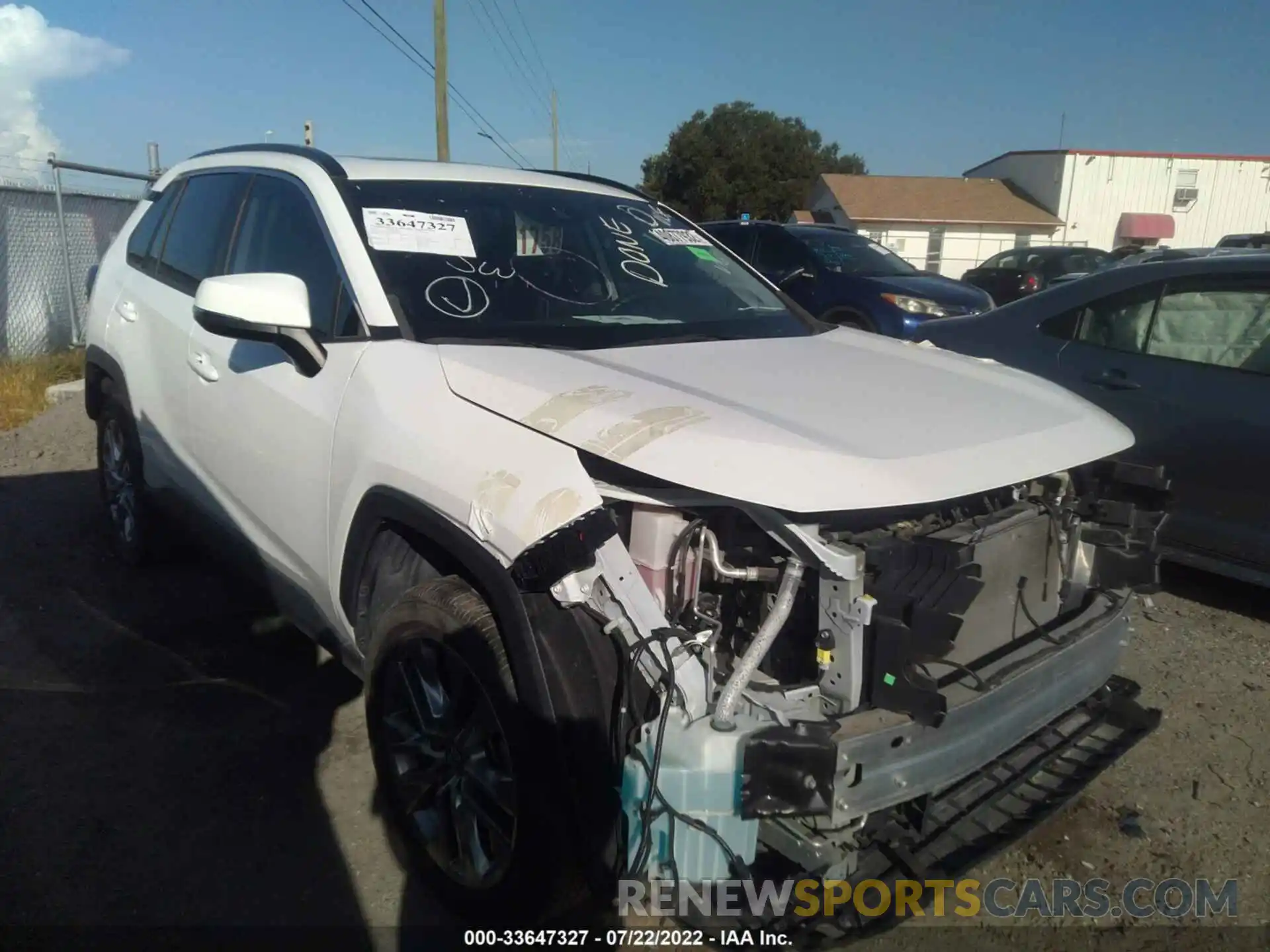 1 Photograph of a damaged car 2T3C1RFV3KW026396 TOYOTA RAV4 2019