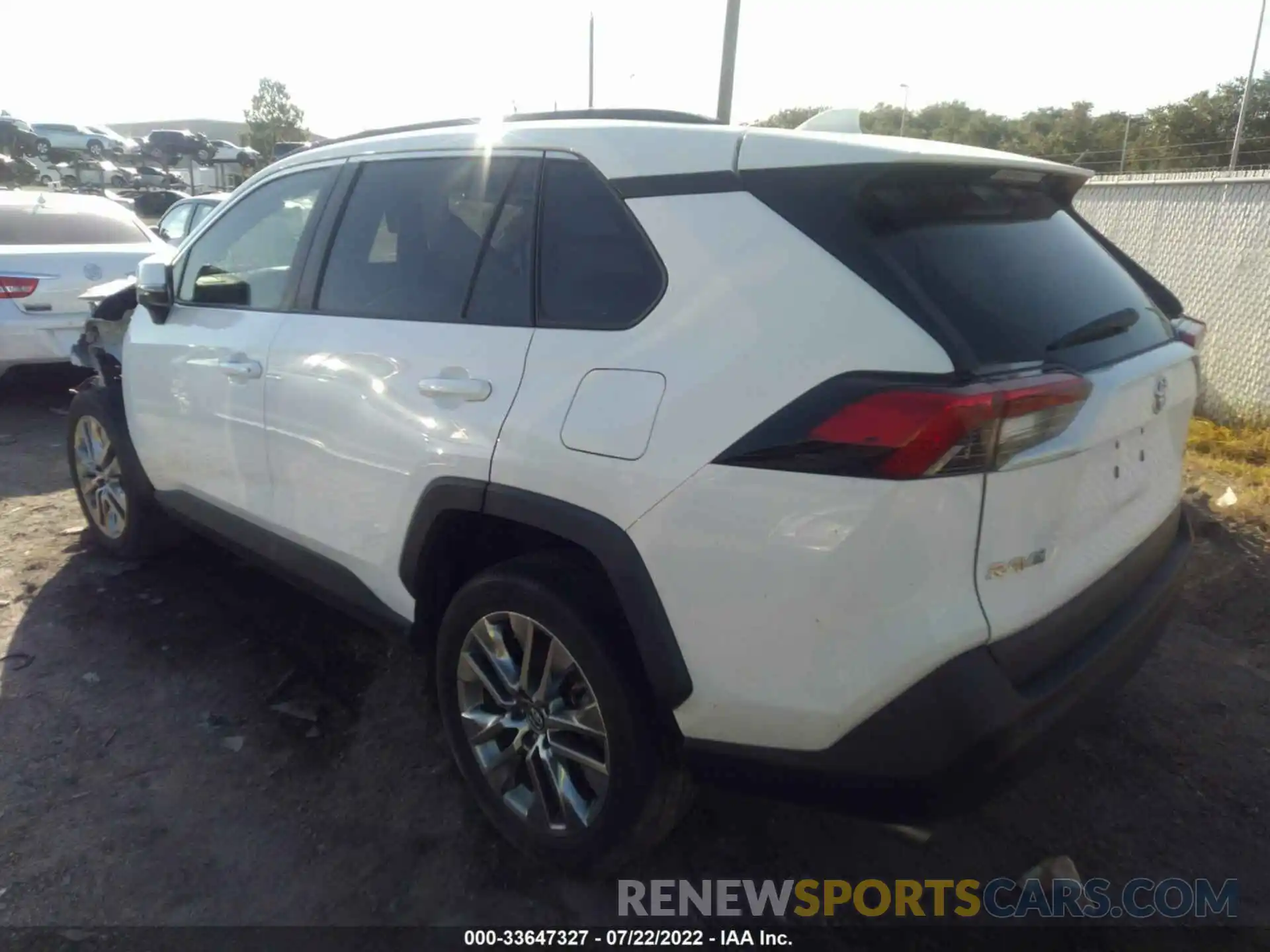 3 Photograph of a damaged car 2T3C1RFV3KW026396 TOYOTA RAV4 2019