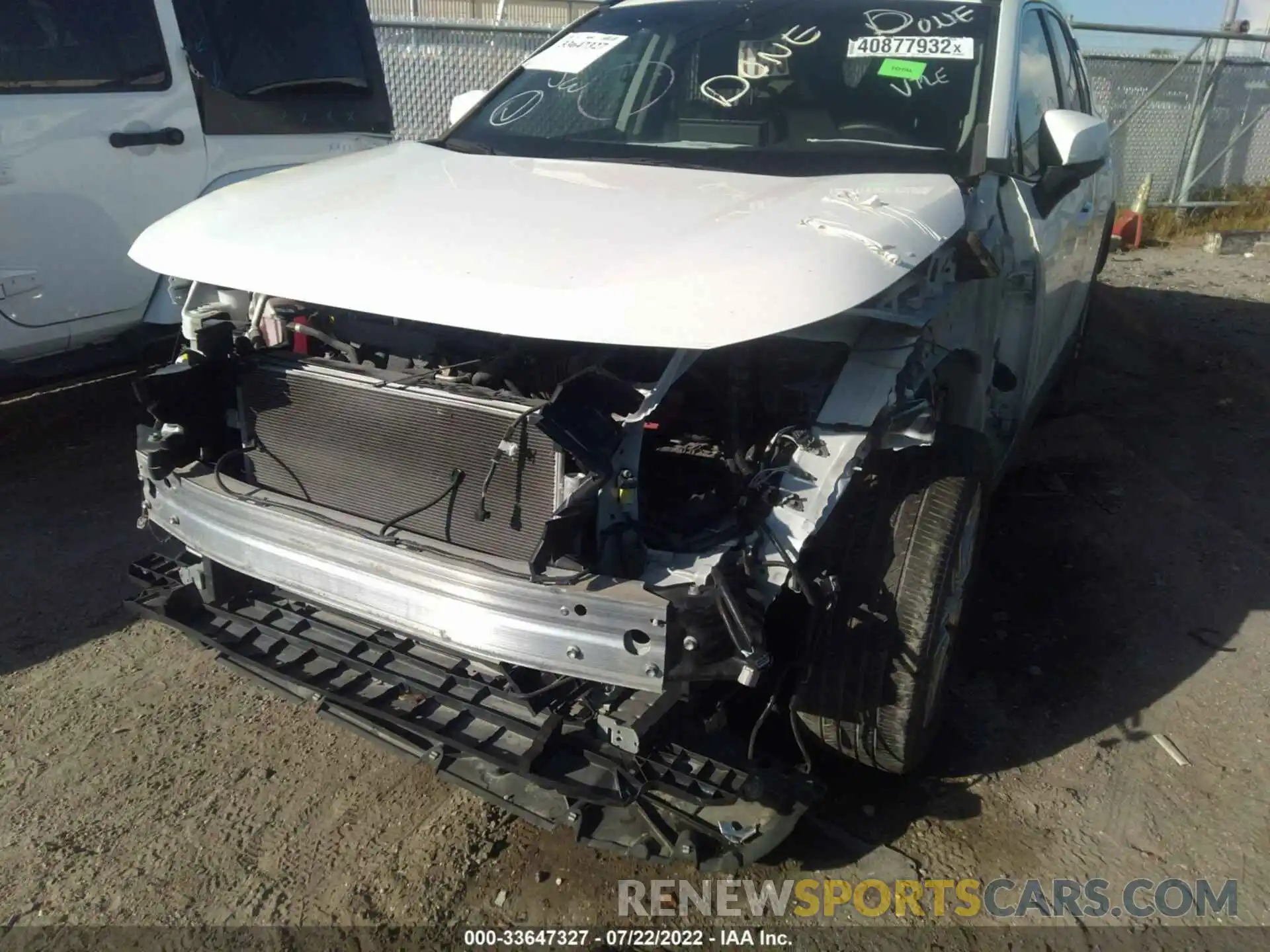 6 Photograph of a damaged car 2T3C1RFV3KW026396 TOYOTA RAV4 2019