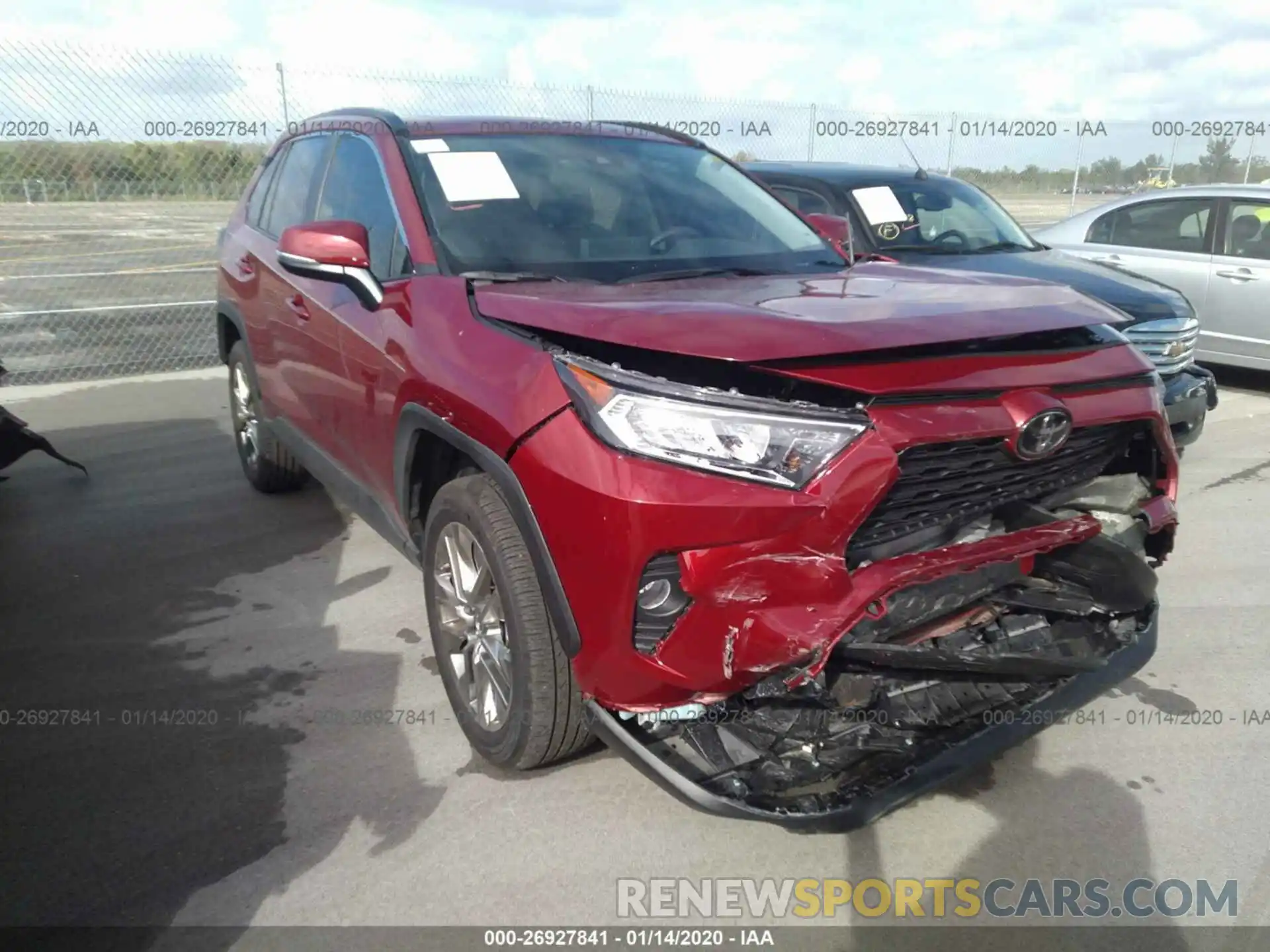 1 Фотография поврежденного автомобиля 2T3C1RFV3KW046387 TOYOTA RAV4 2019