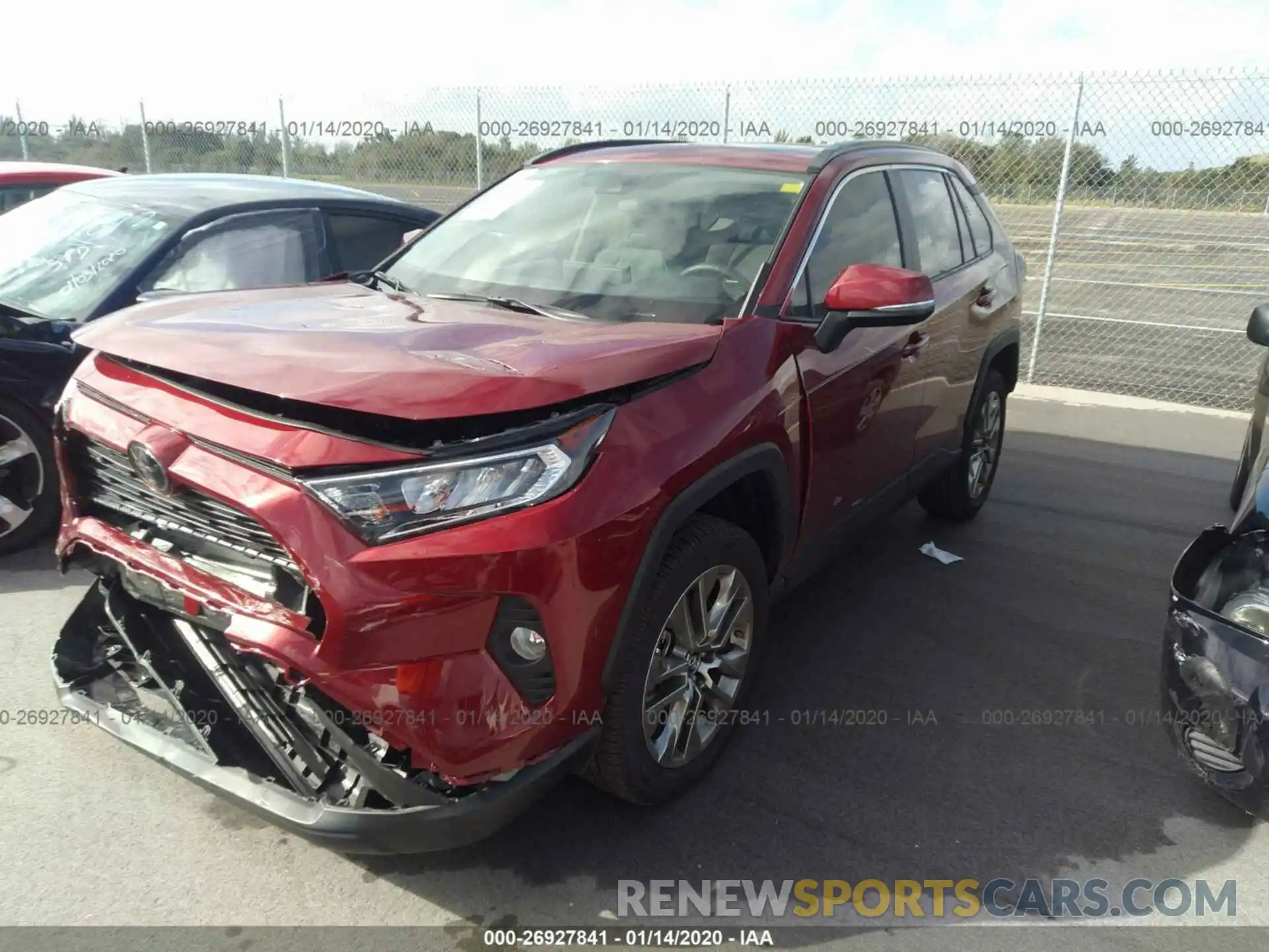 2 Фотография поврежденного автомобиля 2T3C1RFV3KW046387 TOYOTA RAV4 2019