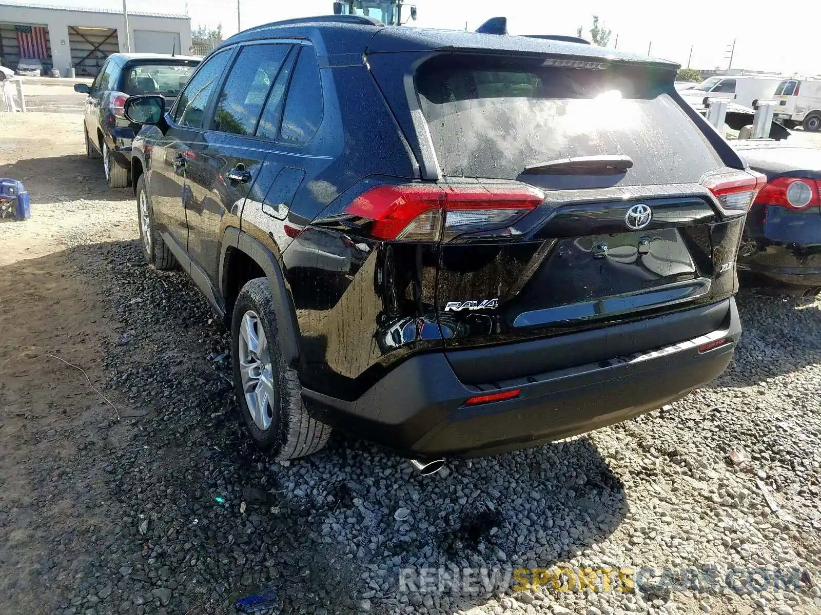 3 Фотография поврежденного автомобиля 2T3C1RFV3KW048916 TOYOTA RAV4 2019