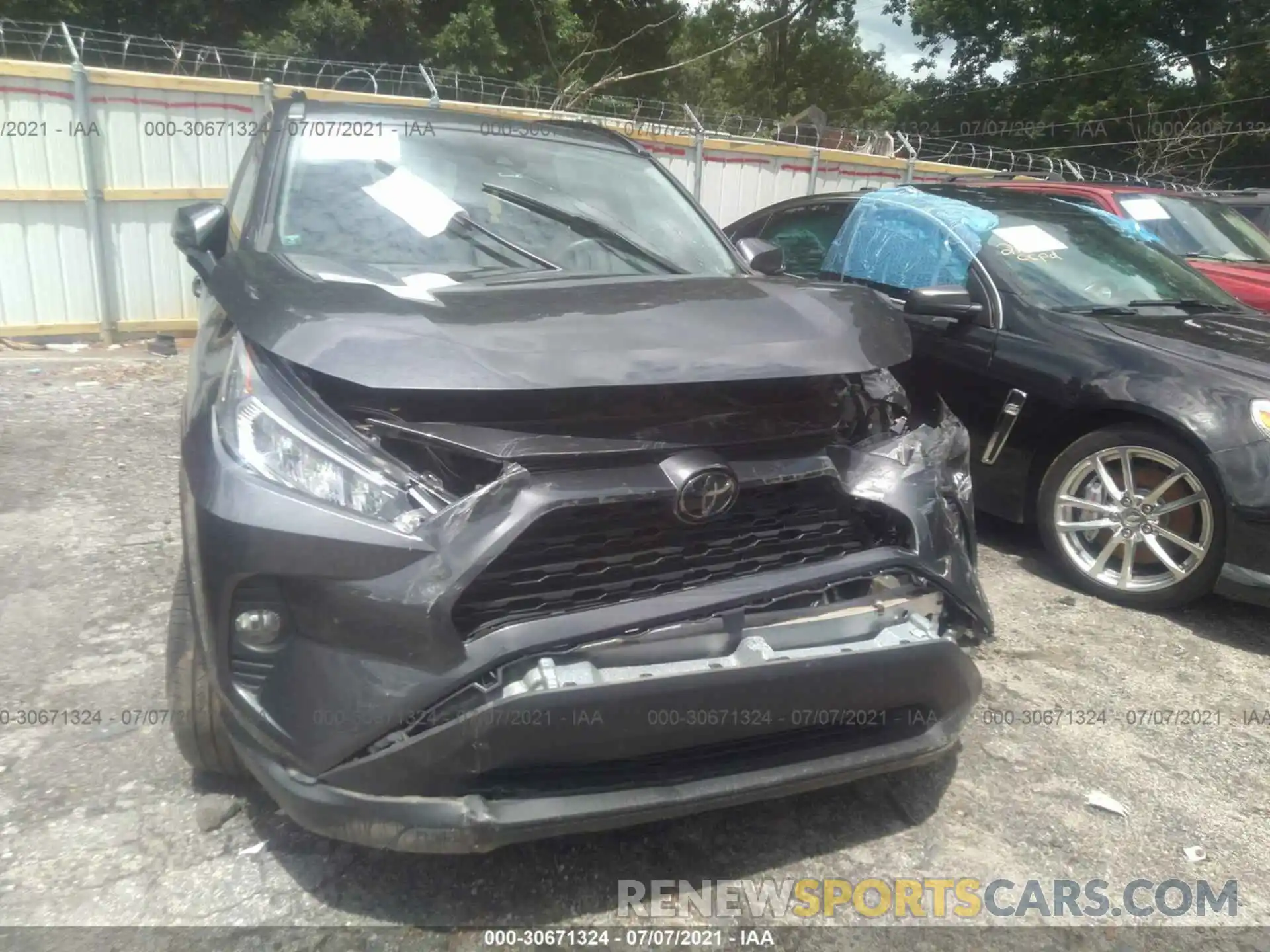 6 Photograph of a damaged car 2T3C1RFV4KC012783 TOYOTA RAV4 2019