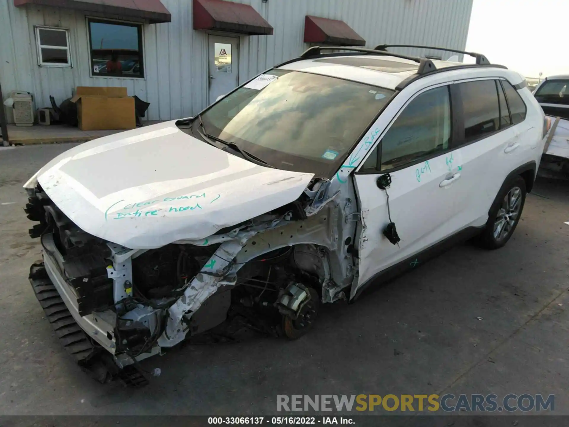 2 Photograph of a damaged car 2T3C1RFV4KC013951 TOYOTA RAV4 2019