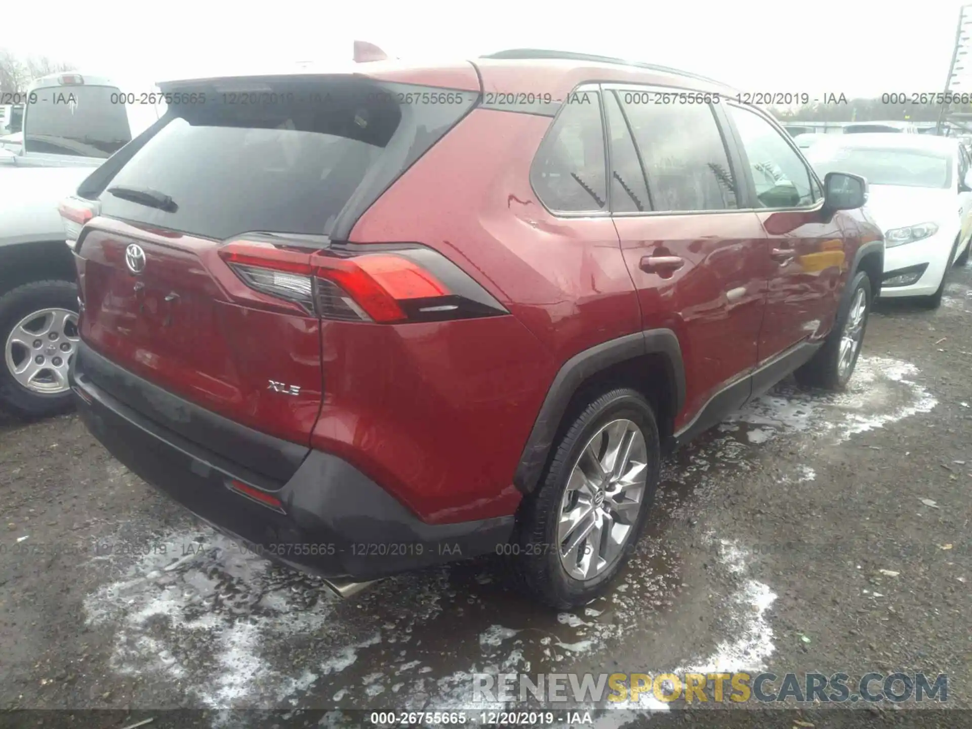 4 Фотография поврежденного автомобиля 2T3C1RFV4KC022049 TOYOTA RAV4 2019