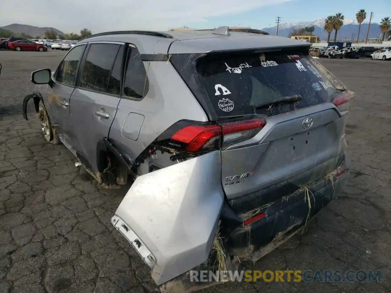 3 Photograph of a damaged car 2T3C1RFV4KC028756 TOYOTA RAV4 2019