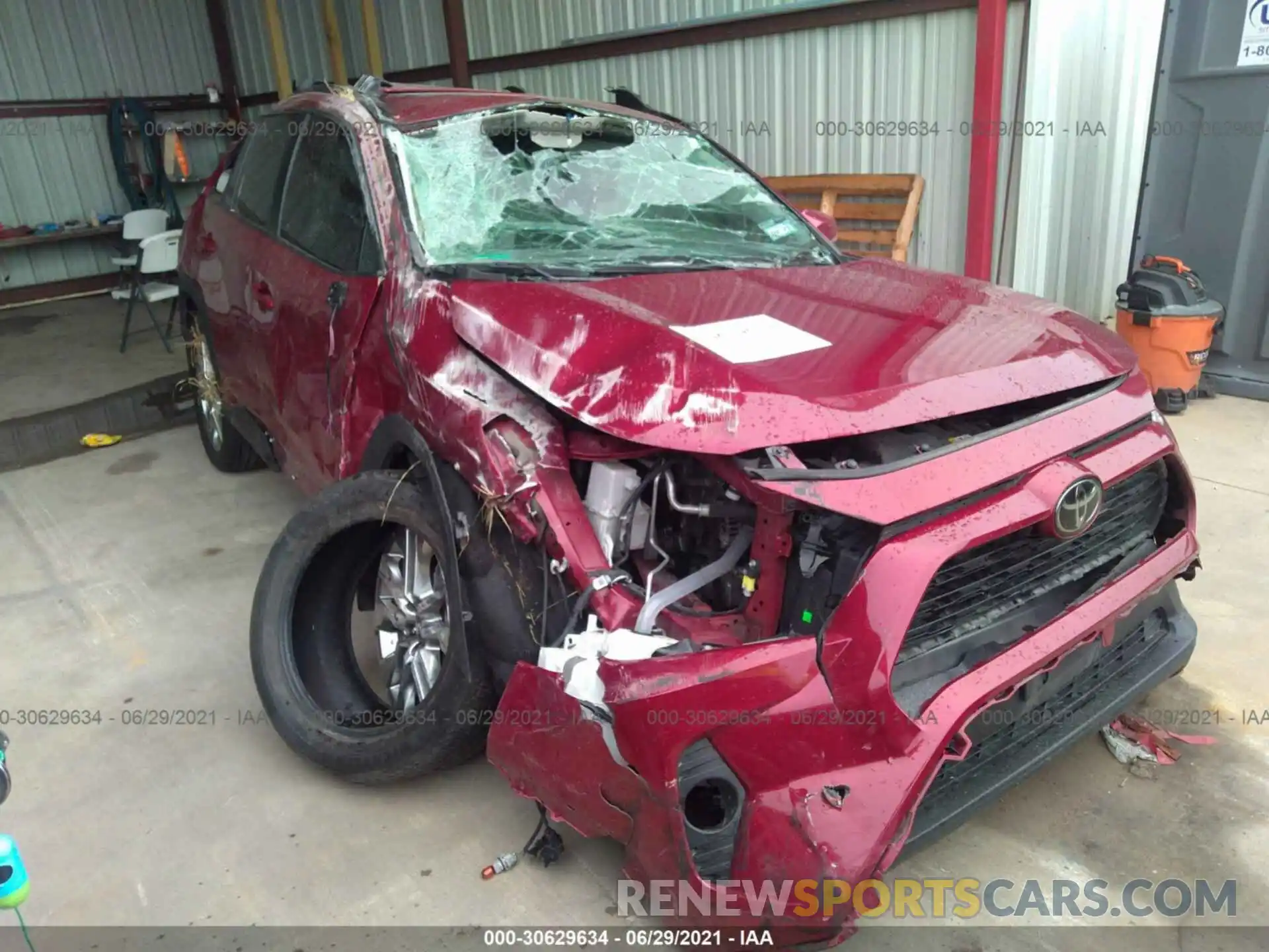 1 Photograph of a damaged car 2T3C1RFV4KW008893 TOYOTA RAV4 2019