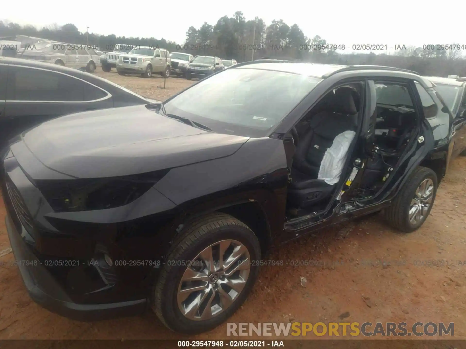 2 Photograph of a damaged car 2T3C1RFV4KW019571 TOYOTA RAV4 2019