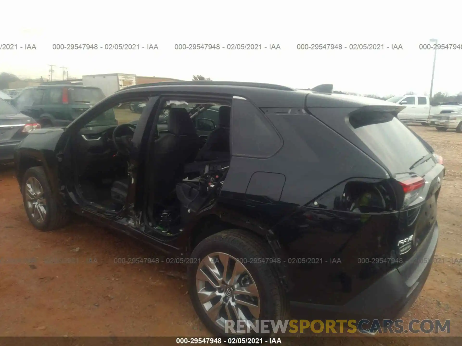 3 Photograph of a damaged car 2T3C1RFV4KW019571 TOYOTA RAV4 2019