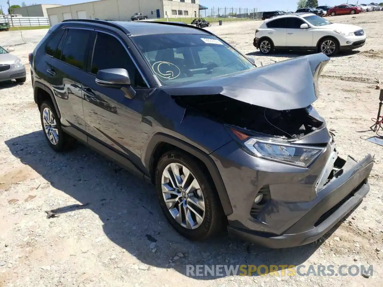 1 Photograph of a damaged car 2T3C1RFV4KW056085 TOYOTA RAV4 2019